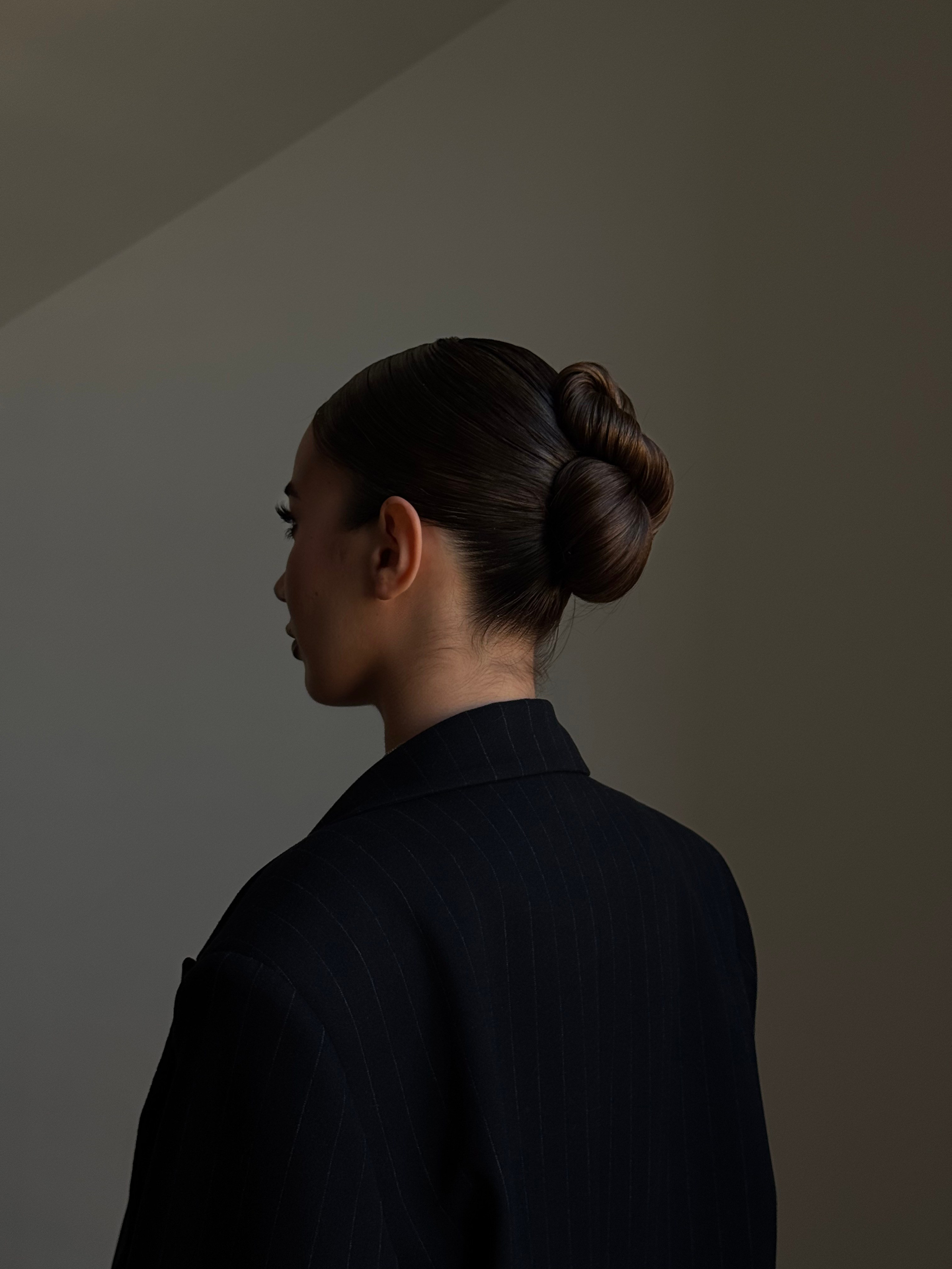 Wedding hairstyles in Rome, Italy. Curls, waves, up-do’s. Makeup artist and hairstylist in Rome Italy | Kate Lisi