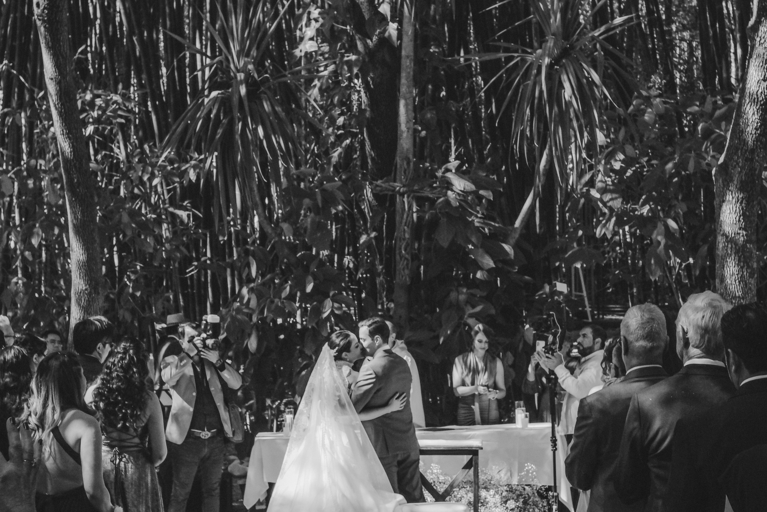 Gigi & Luis / Cuernavaca. Wedding and family photographer in Mexico City