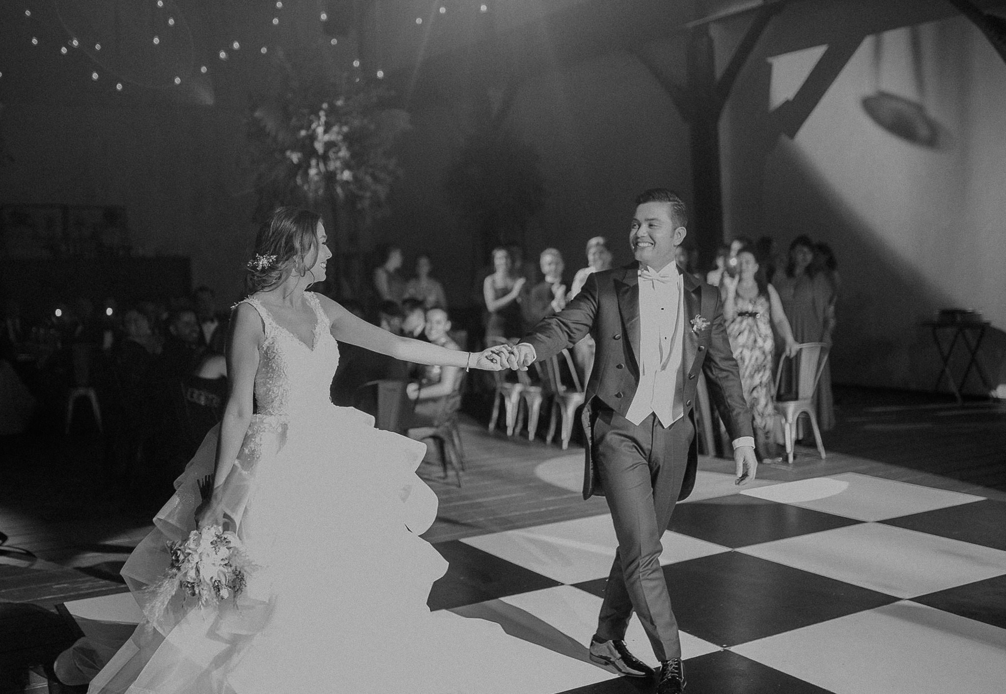 Dany & Ivan. Wedding and family photographer in Mexico City