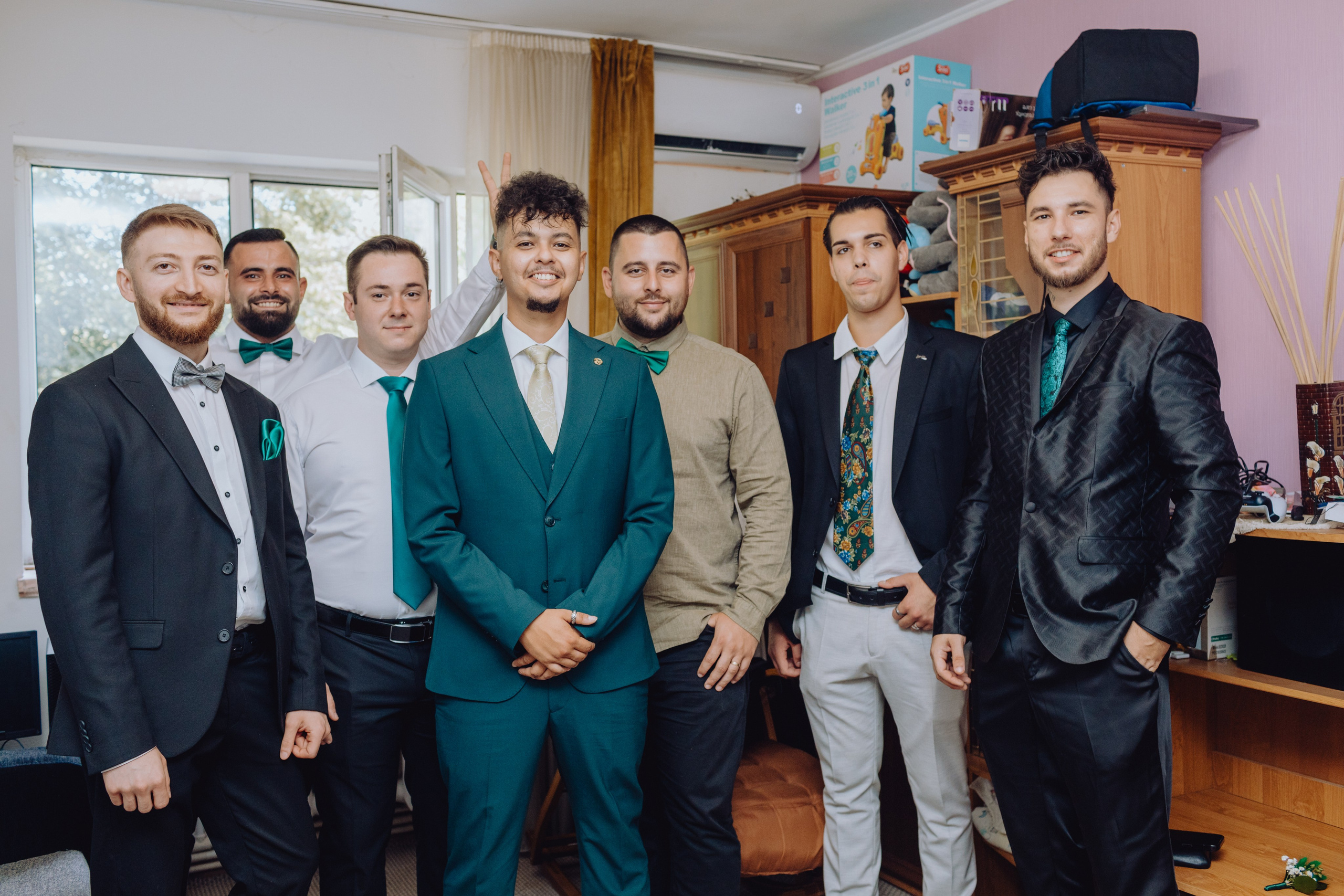 Paul & Maria. Wedding & couple photographer from Romania Rut Vetan