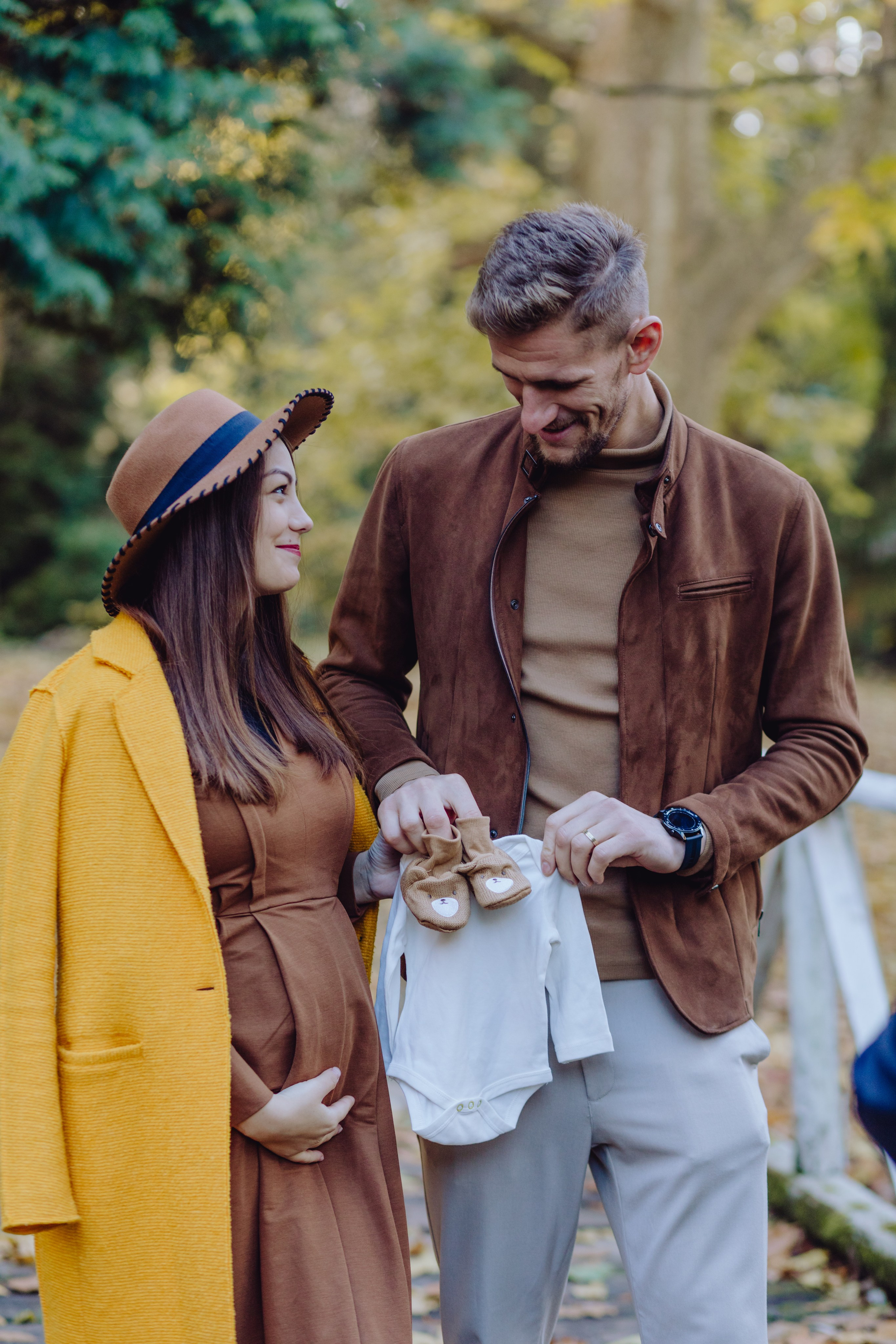 Beni & Adina. Wedding & couple photographer from Romania Rut Vetan