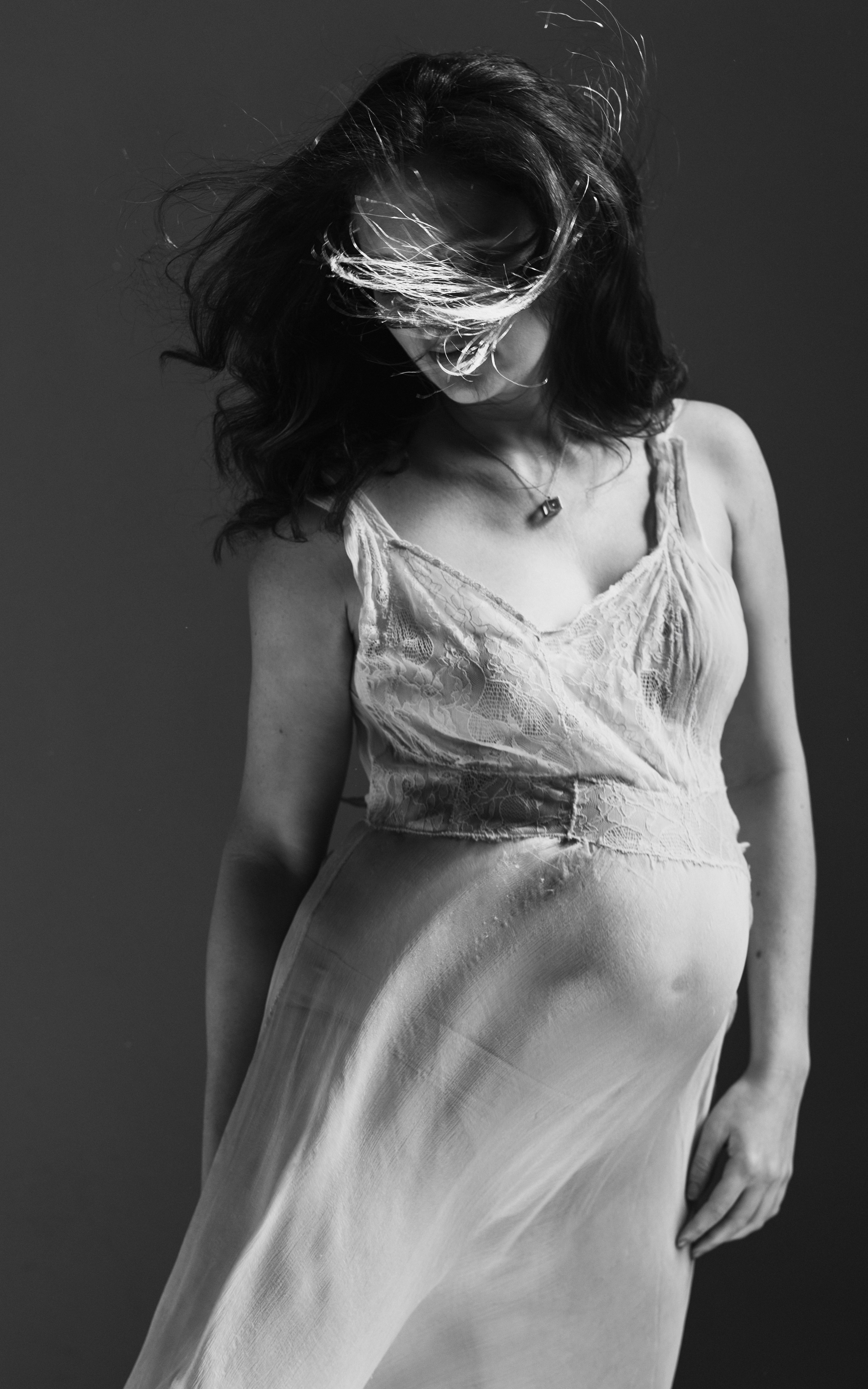 Hannah. Modern maternity photographer in Long Island New York