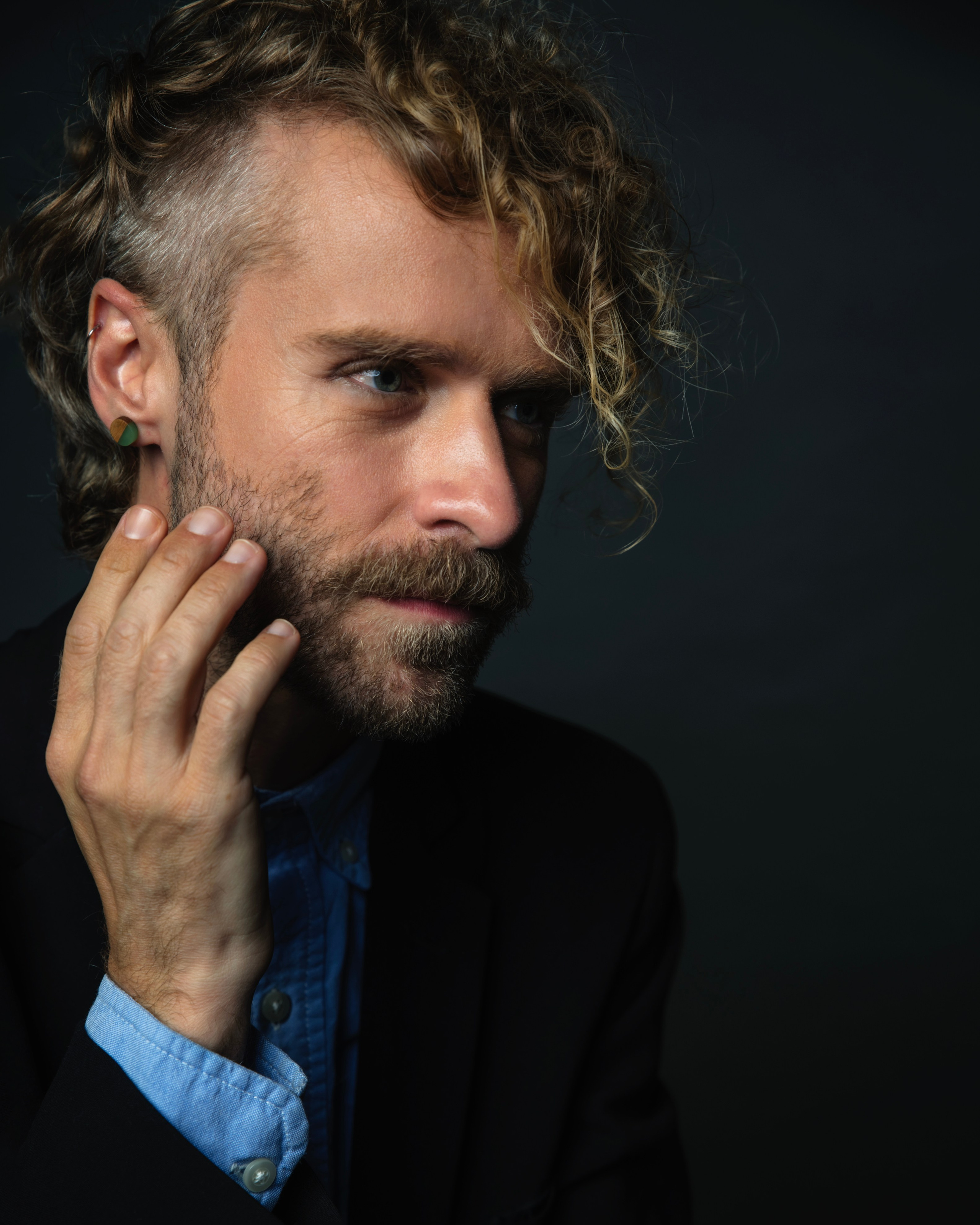 PEDRO. Anastasiia Antoniuk portrait, family and couple photographer, Portugal