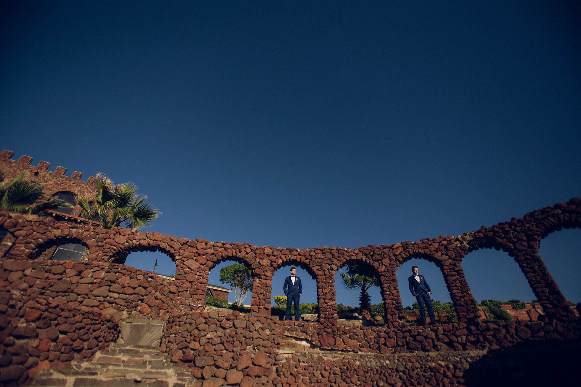 Two Grooms Valle de Guadalupe. Estudio de fotografia en Tijuana
