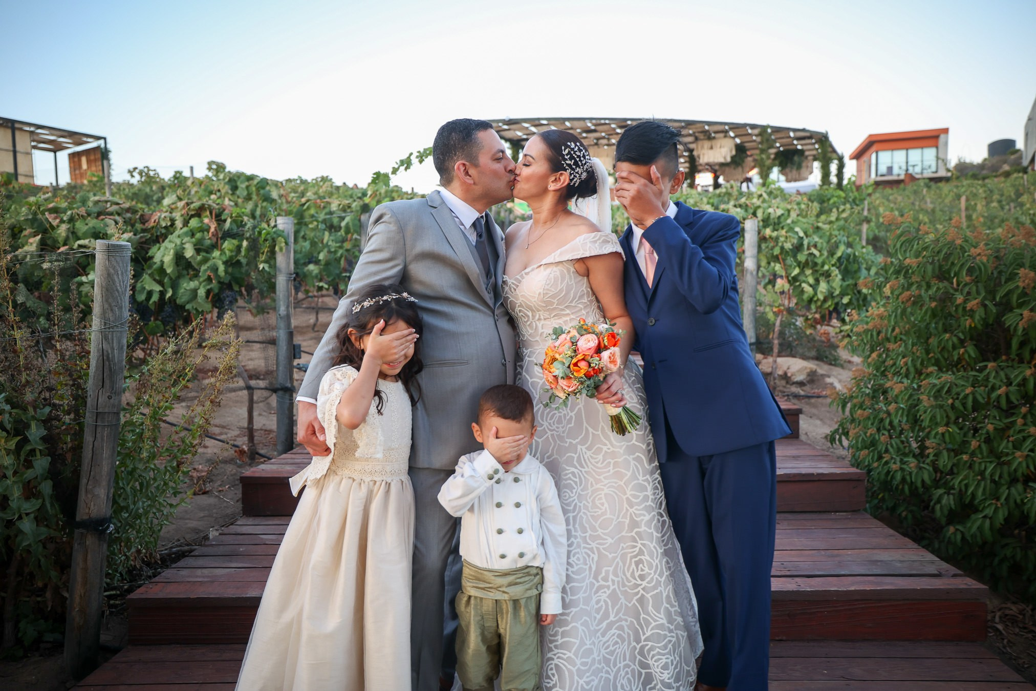 Valle de Guadalupe, Siempre Valle Boda Natalia y Carlos. Estudio de fotografia en Tijuana
