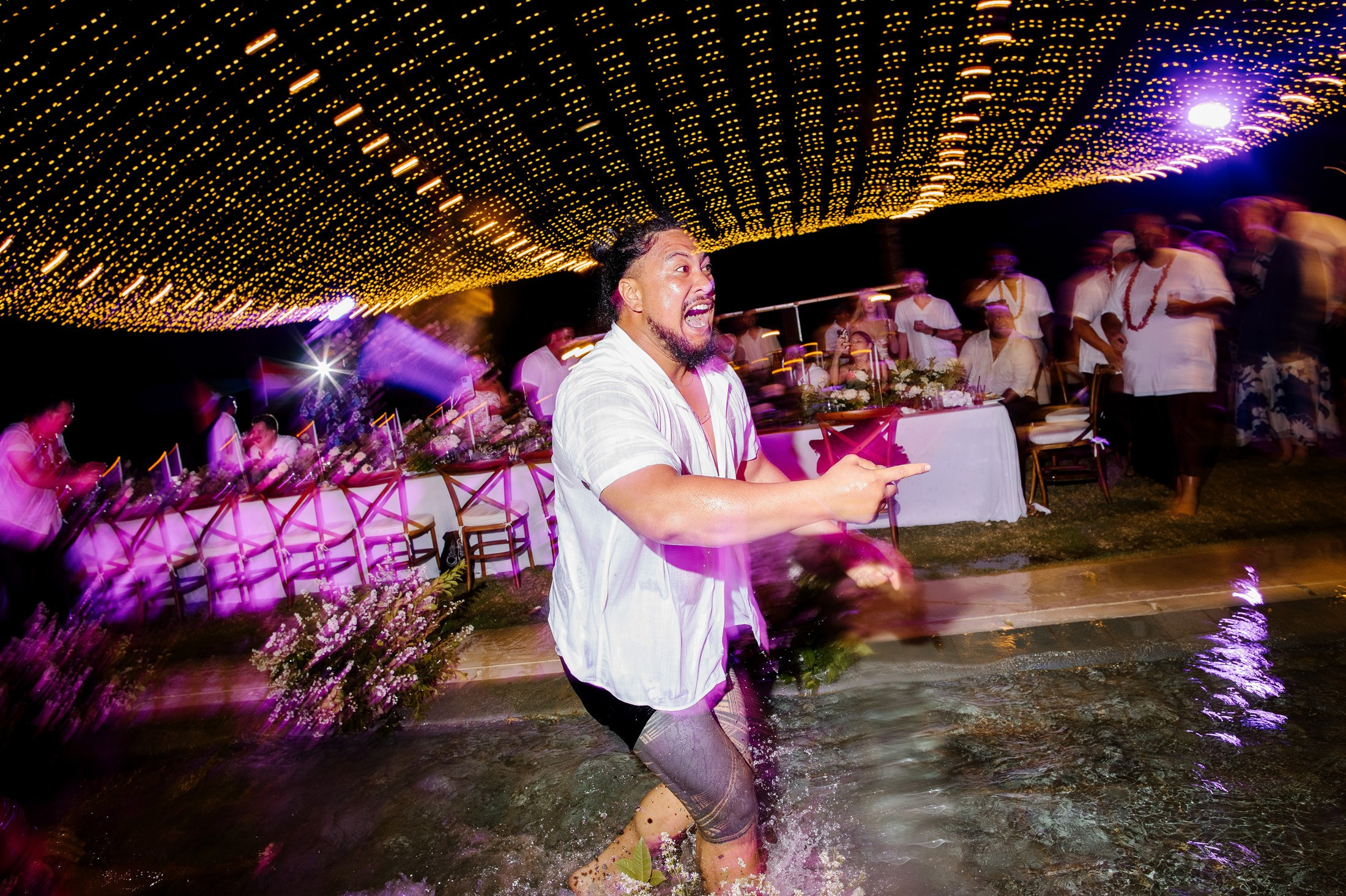 Big funny wedding with guests in paradise Bali island. Get.it.feel — Aesthetic Photography and Videography