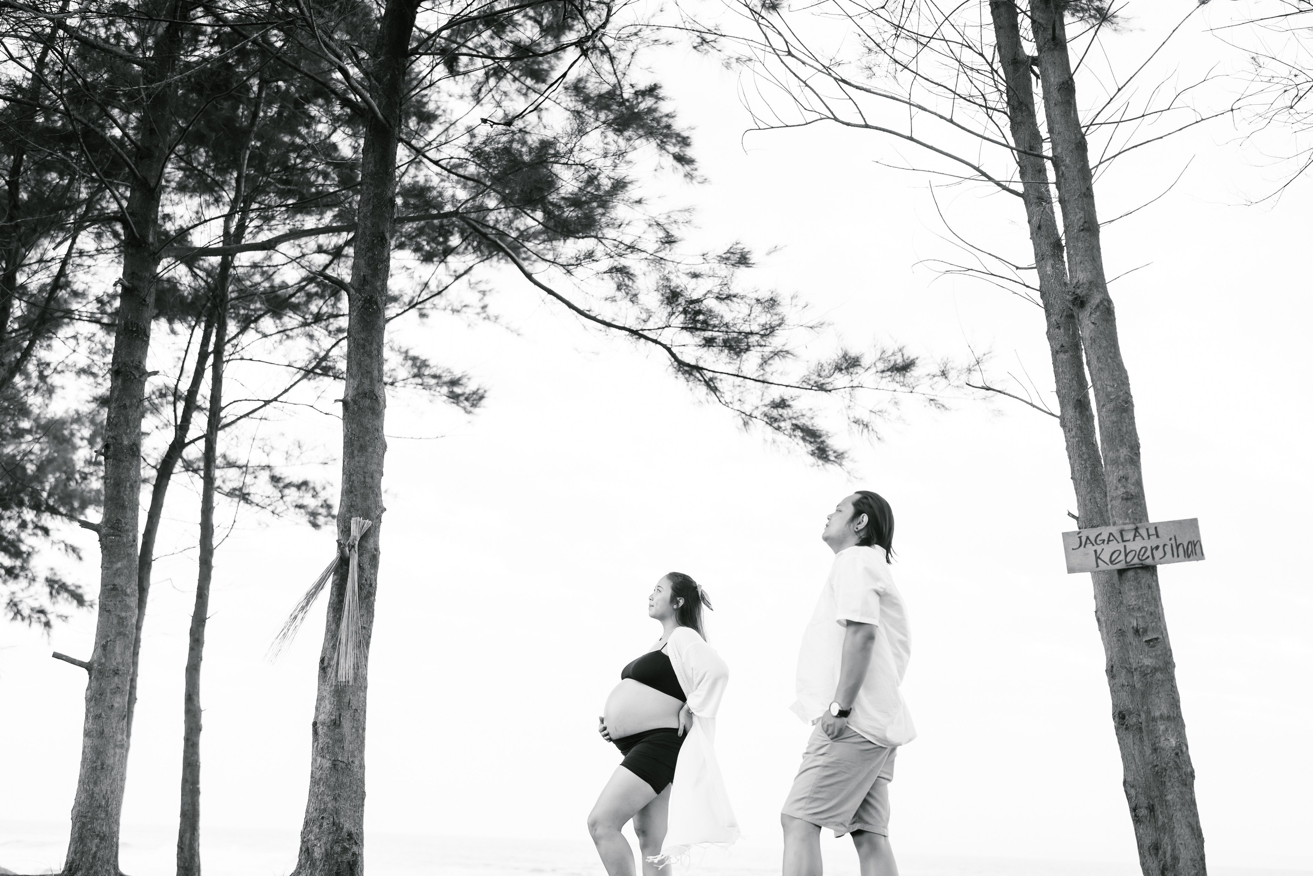Maternity Photoshoot in Bali. Female Photographer in Bali