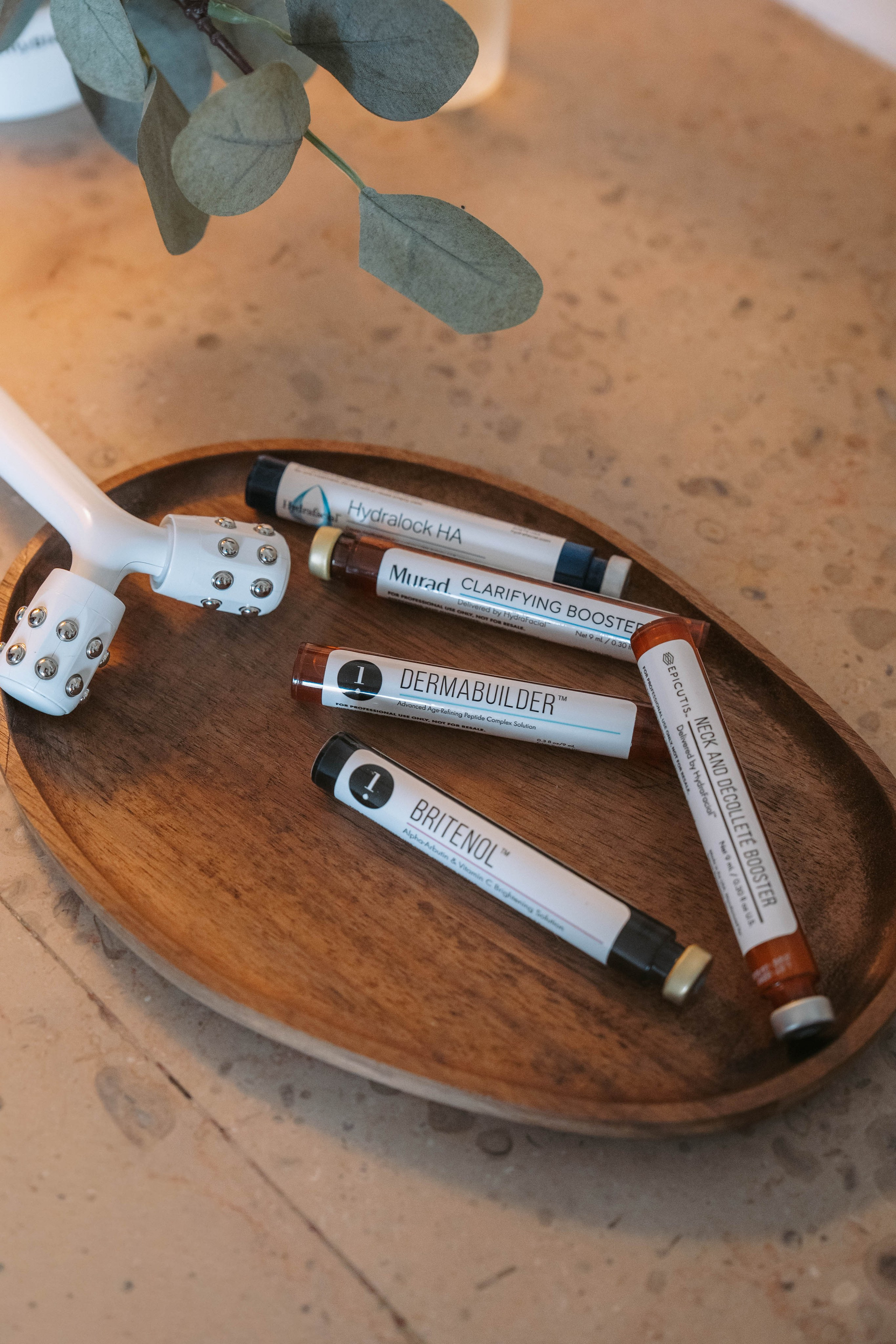 La Clinique du Monde. Weeding photographer / event / portrait