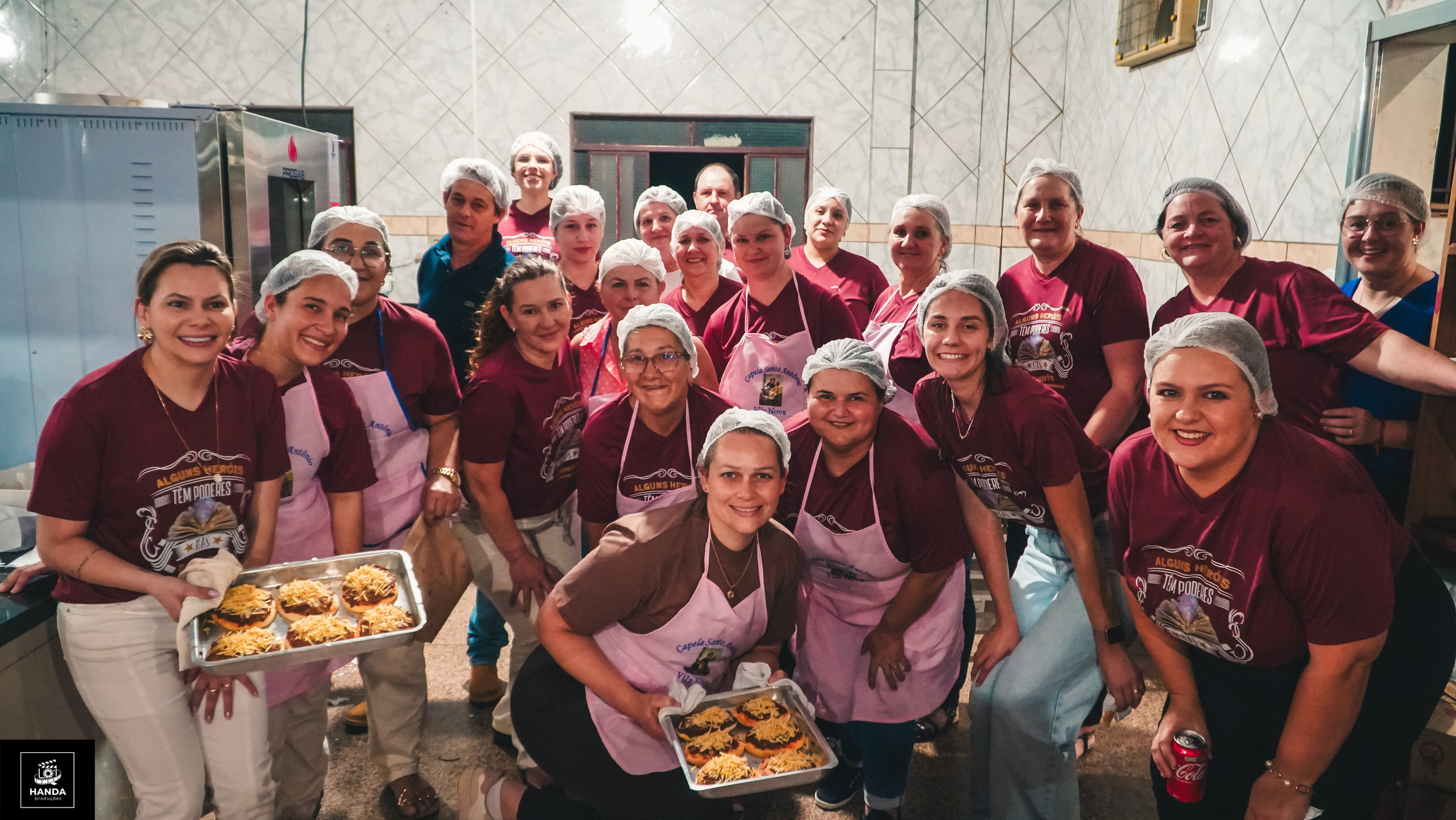 Noite autógrafos colégio Aurélio Buarque de Holanda. Handa Produções