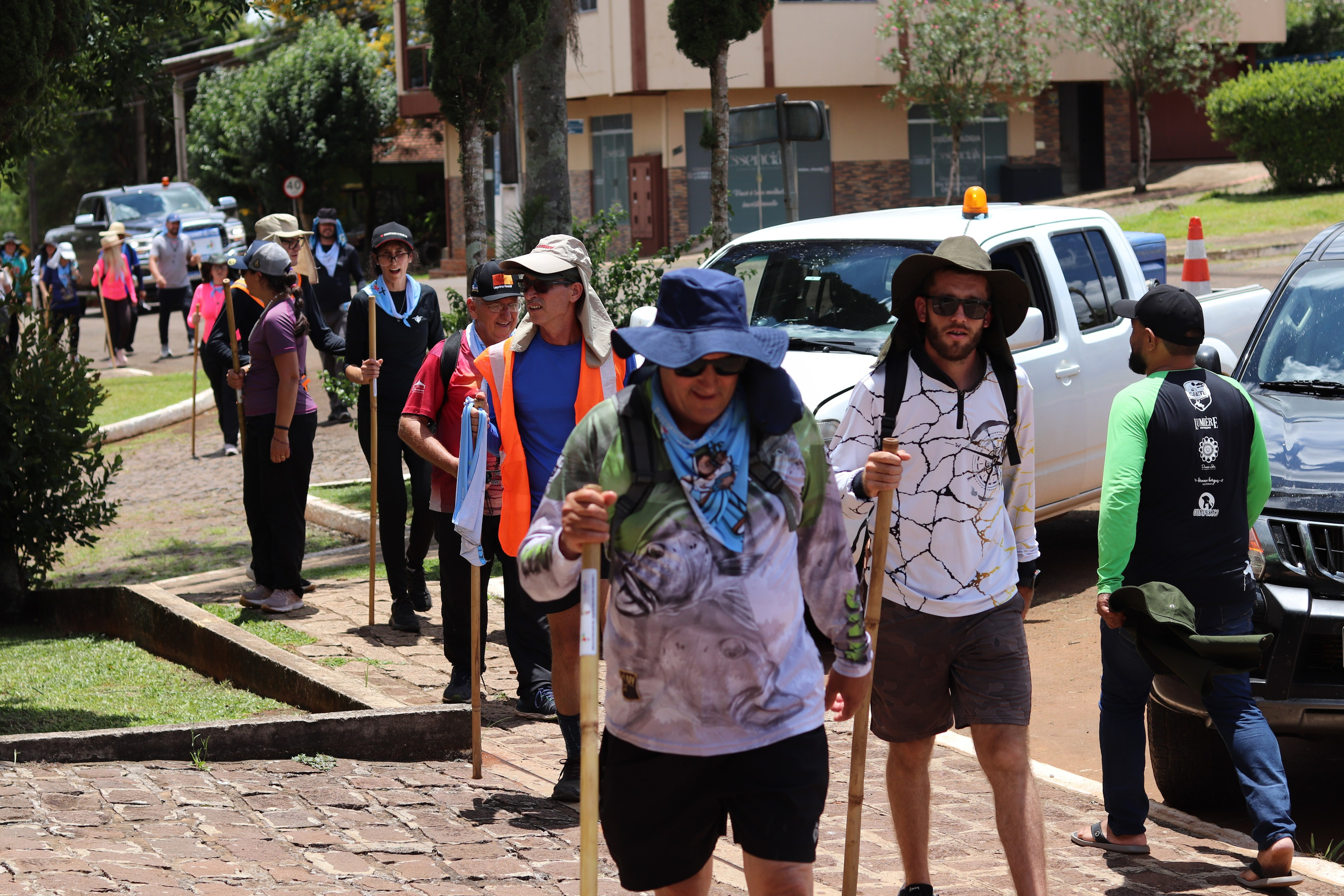 Peregrinação Nossa Senhora de Belém. Handa Produções