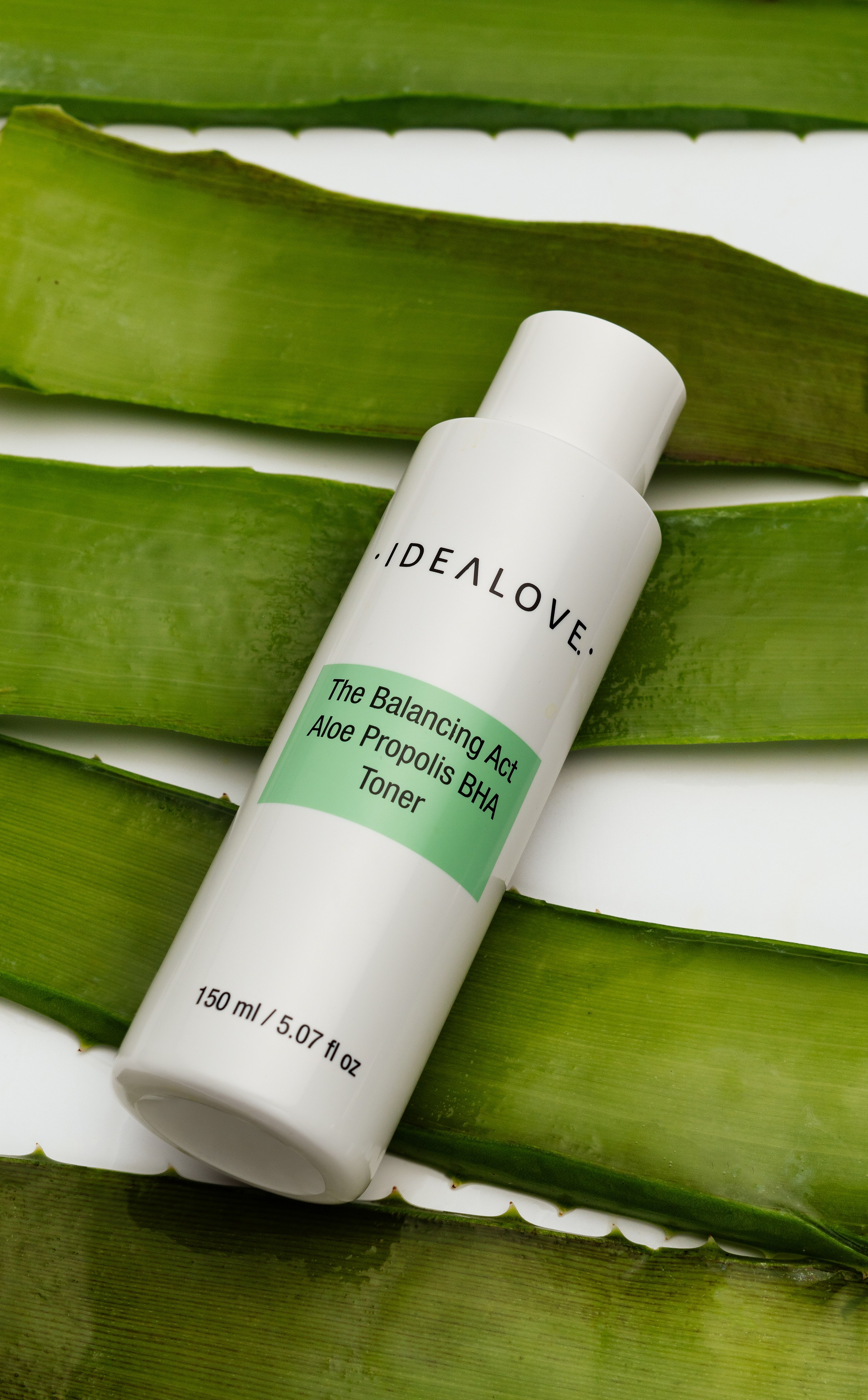 Skincare & Cosmetics Product Photography – USA. LILIIA ZABOTKINA food photographer California