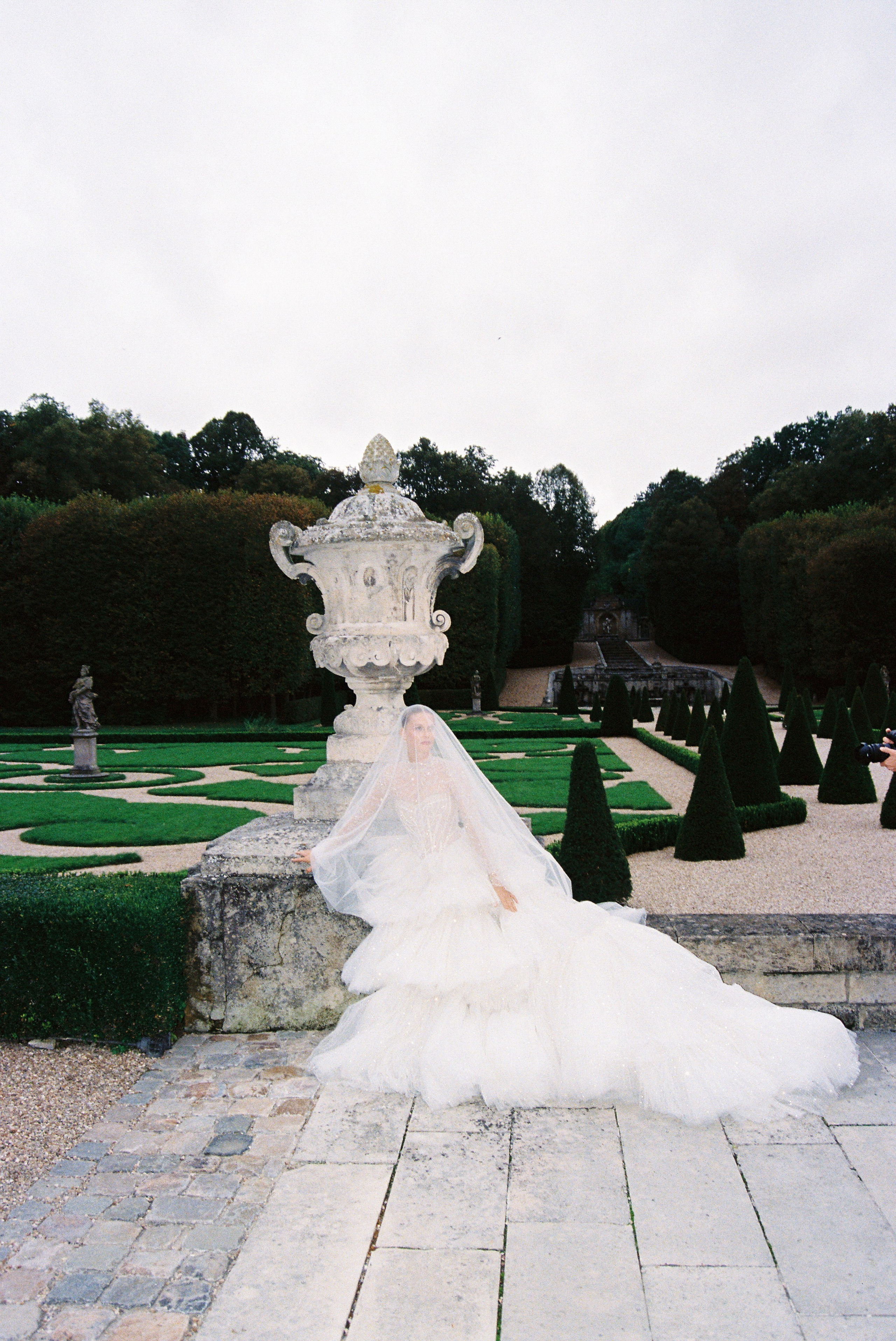 A luxury wedding at Chateau de Villette, just 40 minutes from Paris, captured entirely on film photography