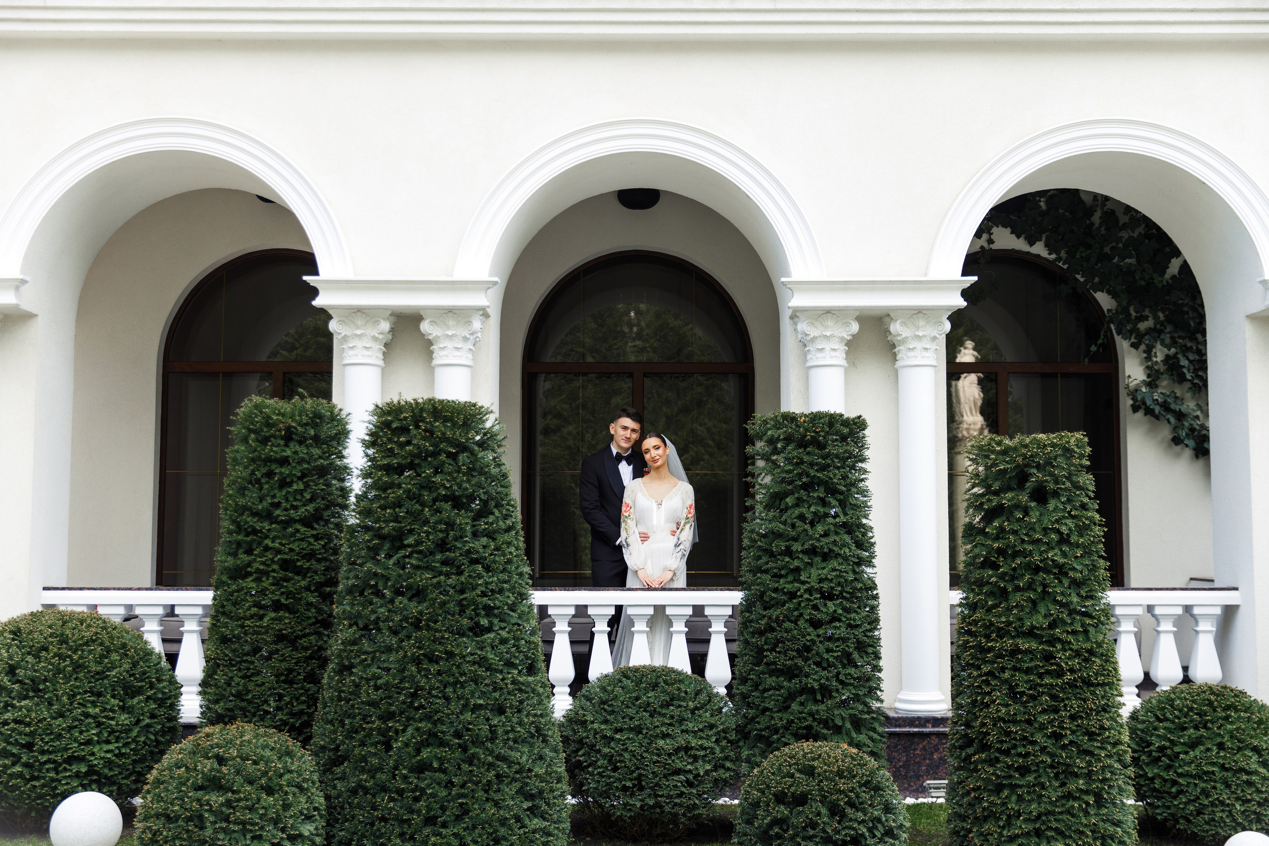 Ion & Doina. BUREA PRODUCTION