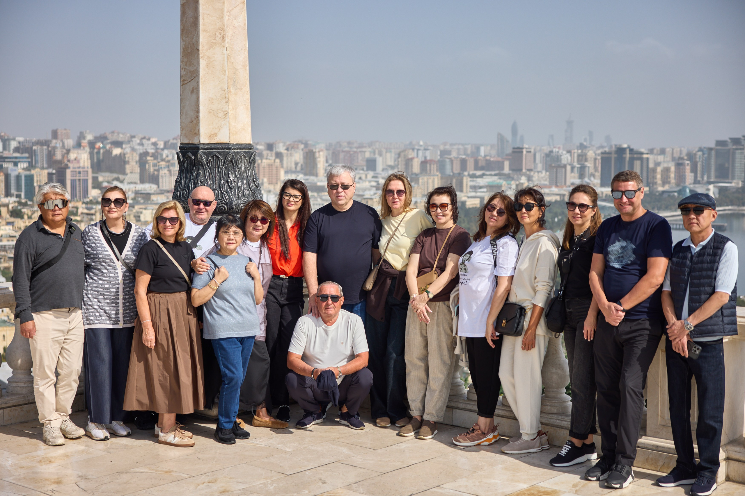 Экскурсия по Баку. День 2. Photographer in Baku Kamran Enceladus