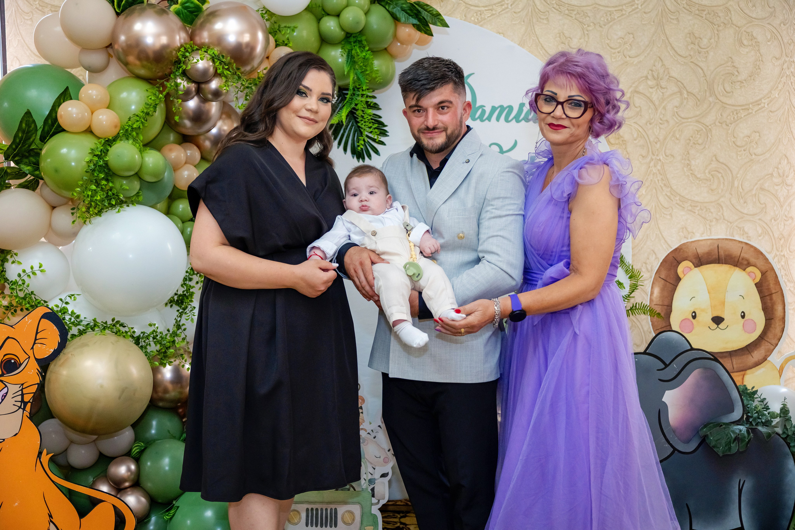 Andrei Damian. Moments By Gub