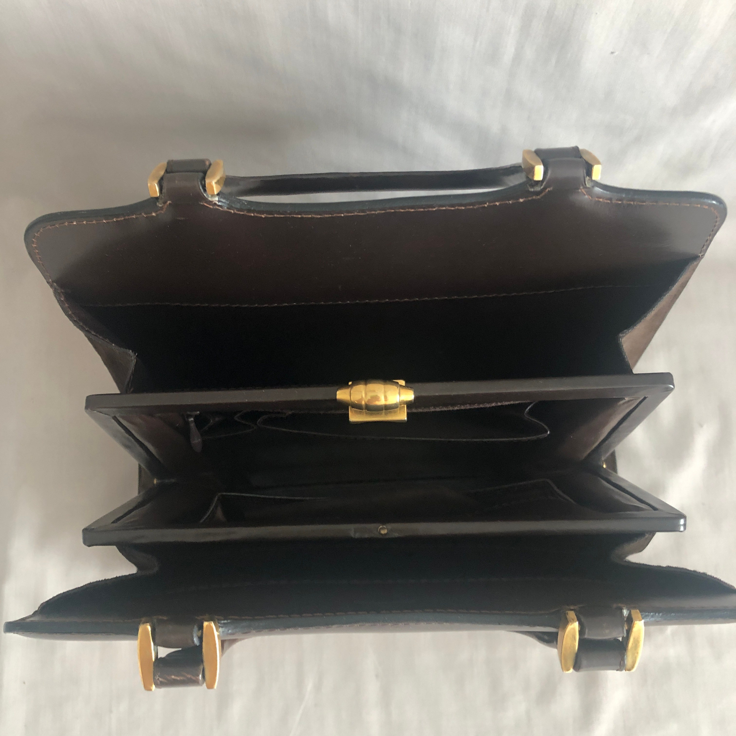 Bag8. Современнные и актикварные украшения в Барселоне, Москве и Санкт-Петербурге