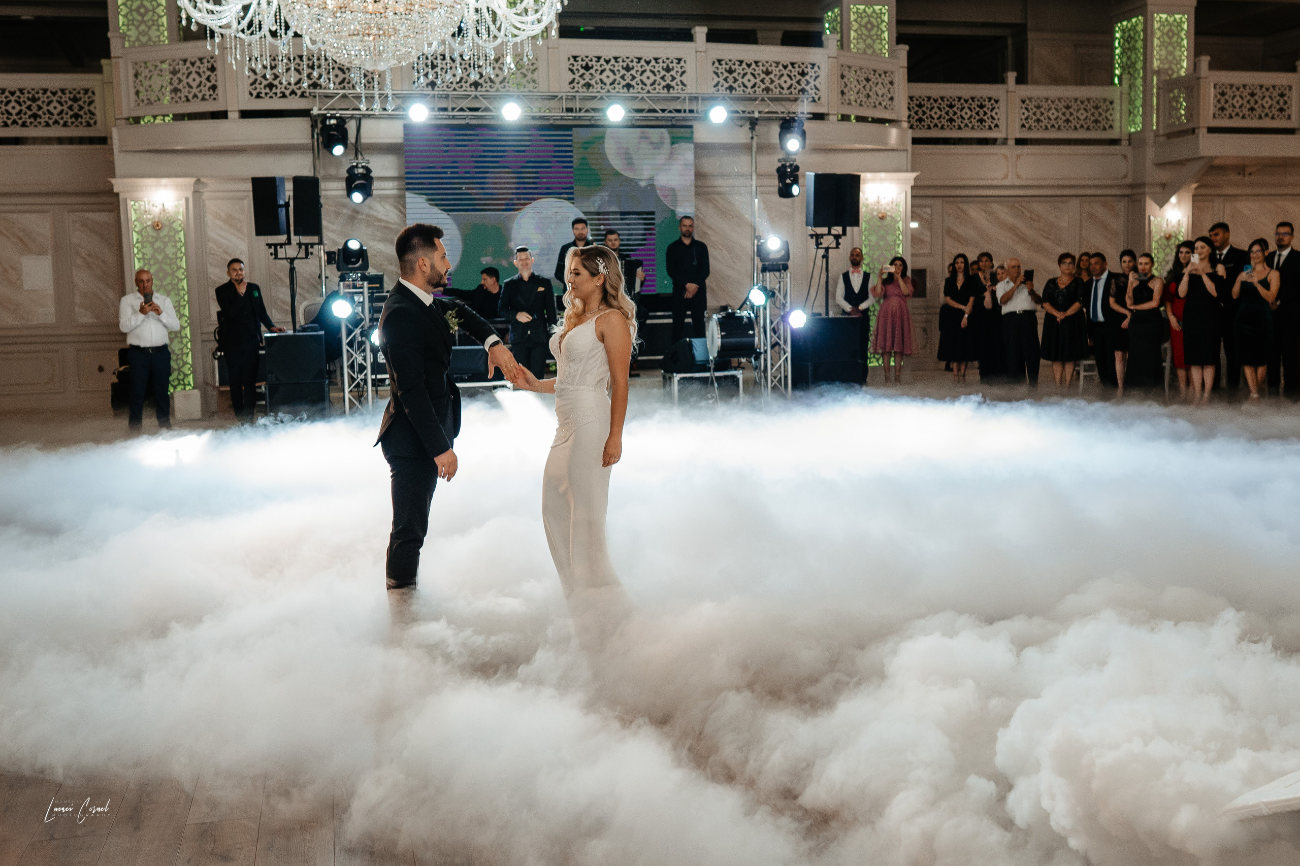 Diana & Cătălin – Nuntă clasică și rafinată. Fotograf de nuntă, corporate, botezuri, majorate și aniversări Roman, Lucaci Cornel