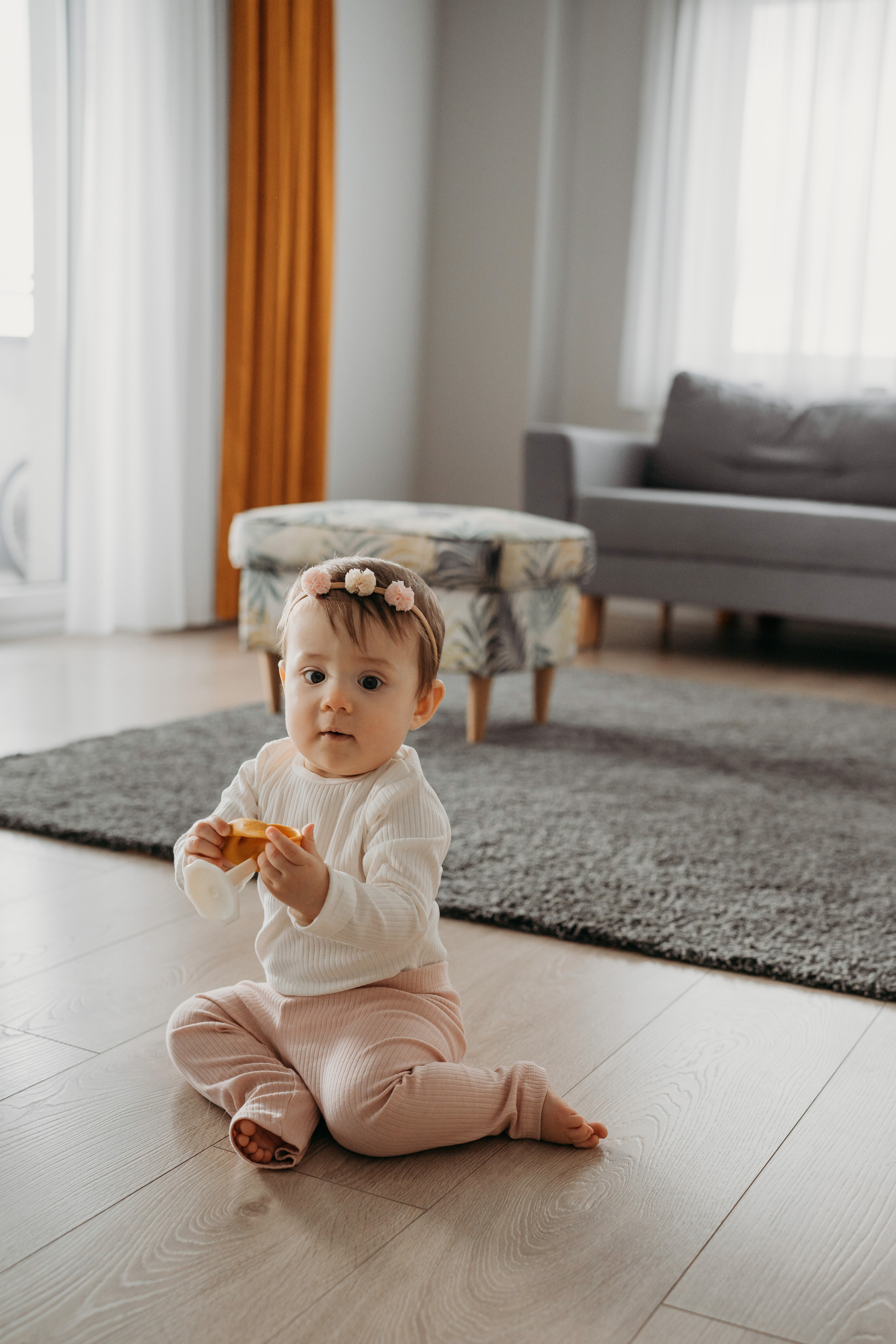 Настя, Саша, Даня и их родители. Фотограф новорожденных и детей первого года Евгения Михалькевич