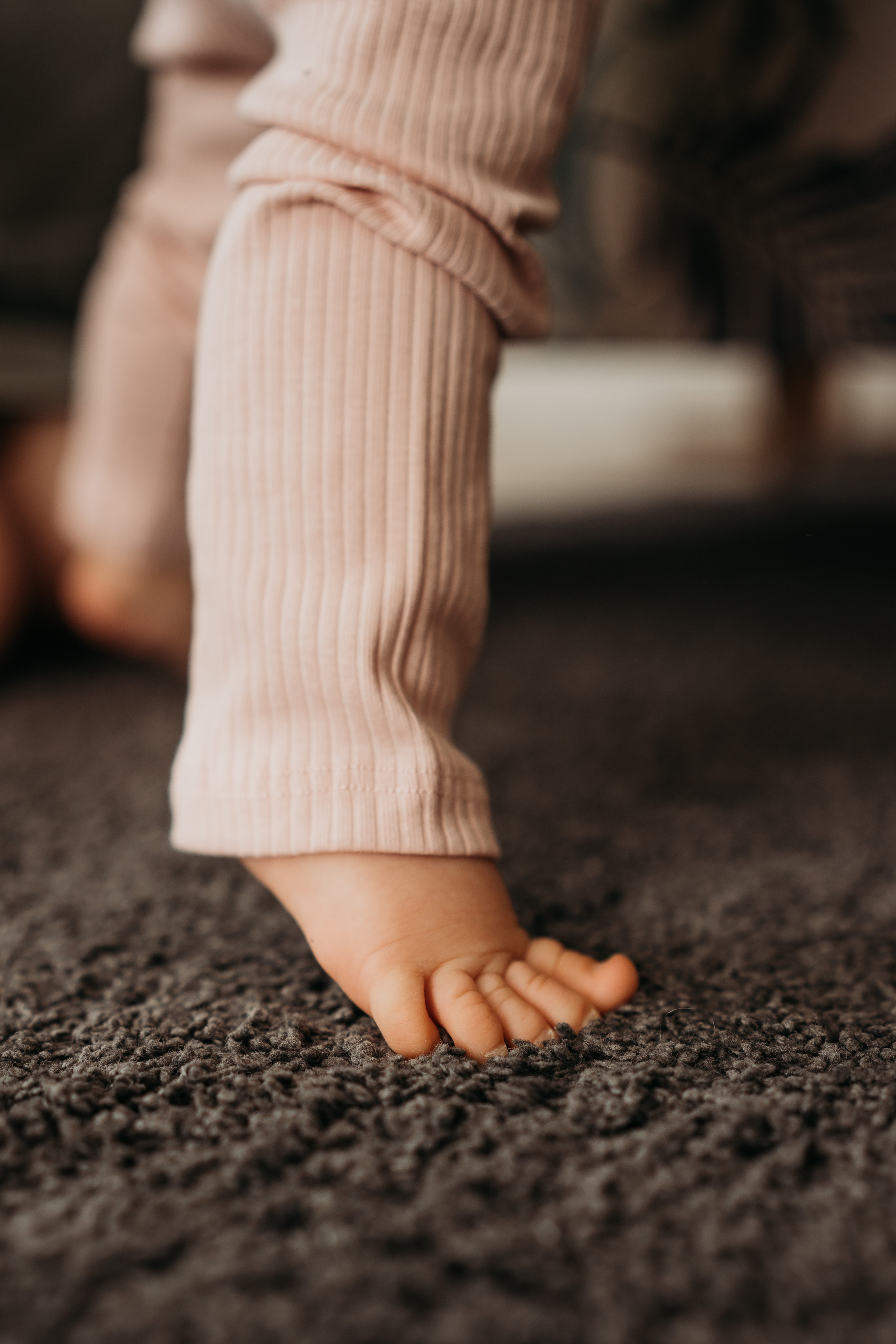 Настя, Саша, Даня и их родители. Фотограф новорожденных и детей первого года Евгения Михалькевич