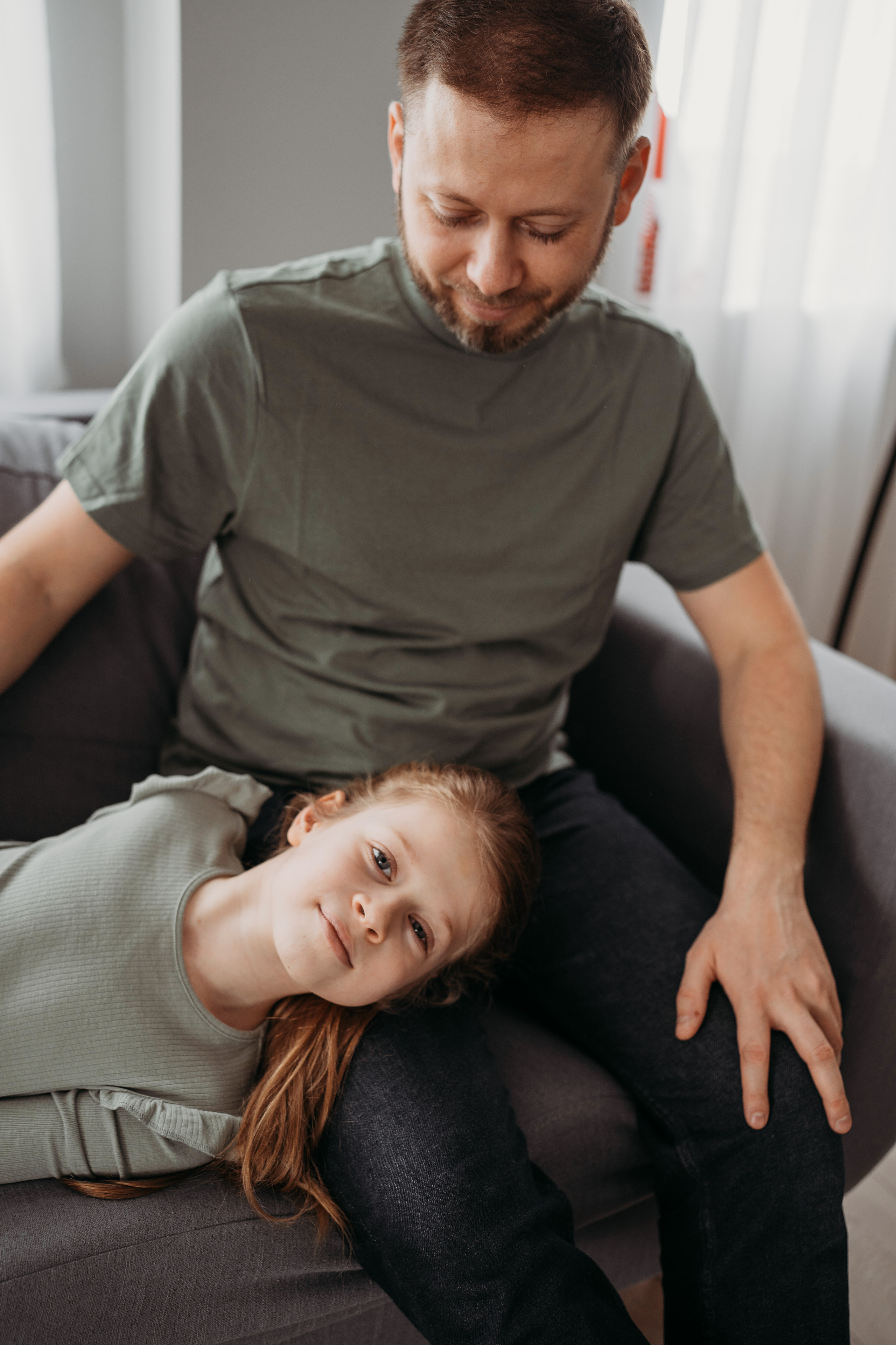 Настя, Саша, Даня и их родители. Фотограф новорожденных и детей первого года Евгения Михалькевич