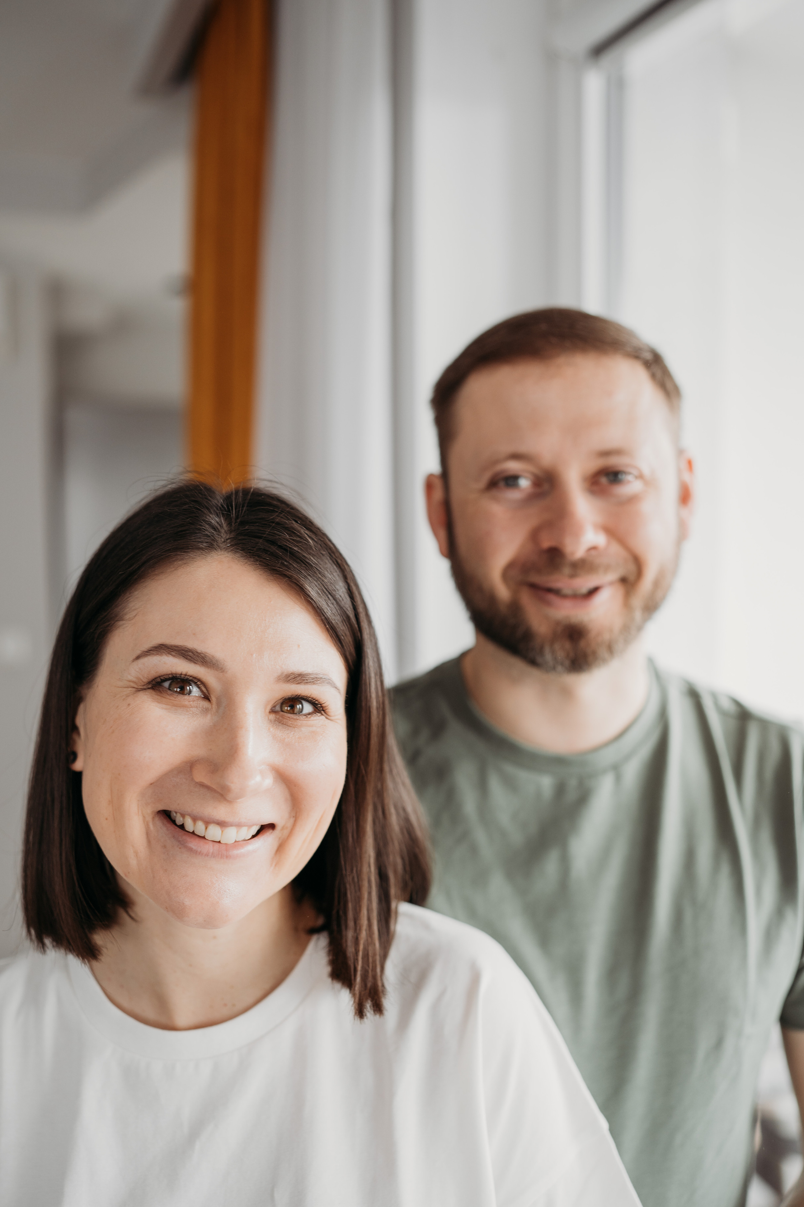 Настя, Саша, Даня и их родители. Фотограф новорожденных и детей первого года Евгения Михалькевич