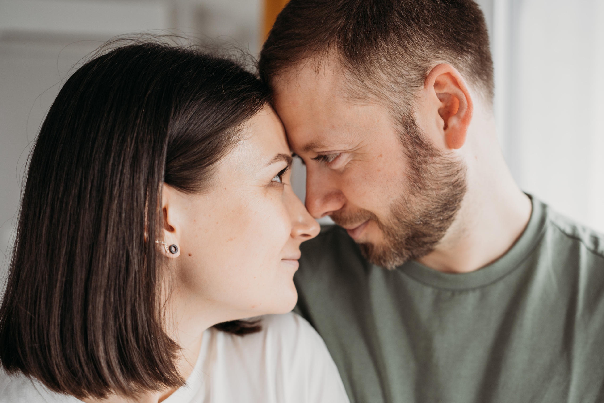 Настя, Саша, Даня и их родители. Фотограф новорожденных и детей первого года Евгения Михалькевич