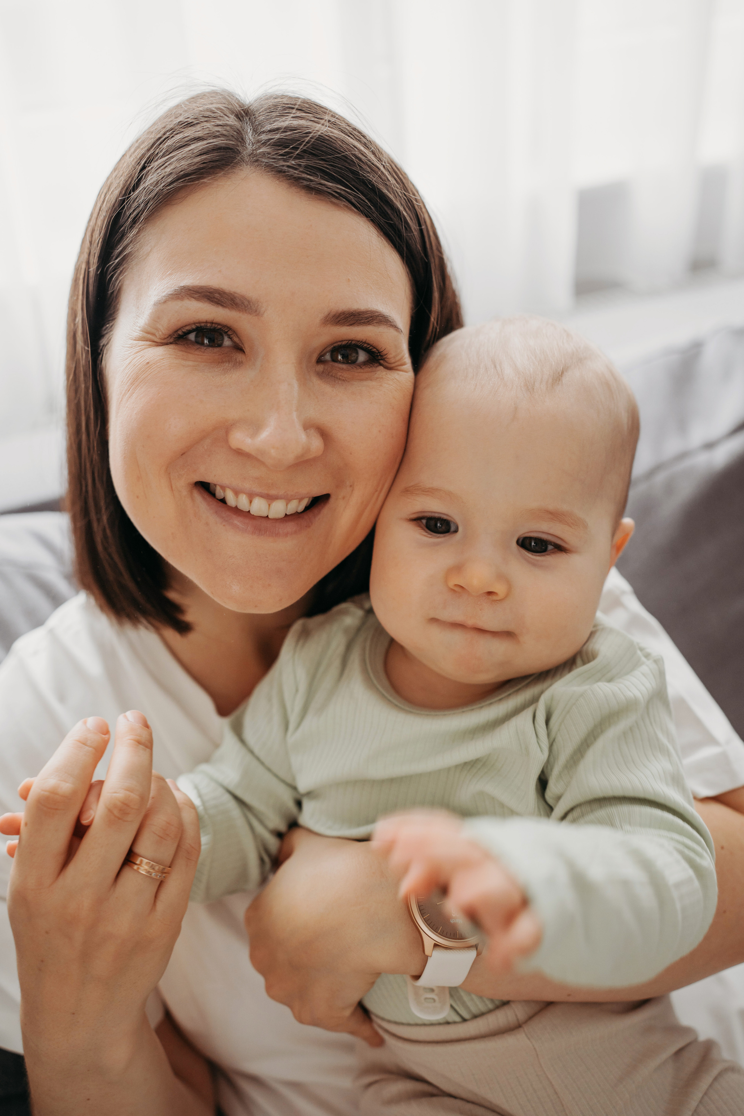 Настя, Саша, Даня и их родители. Фотограф новорожденных и детей первого года Евгения Михалькевич