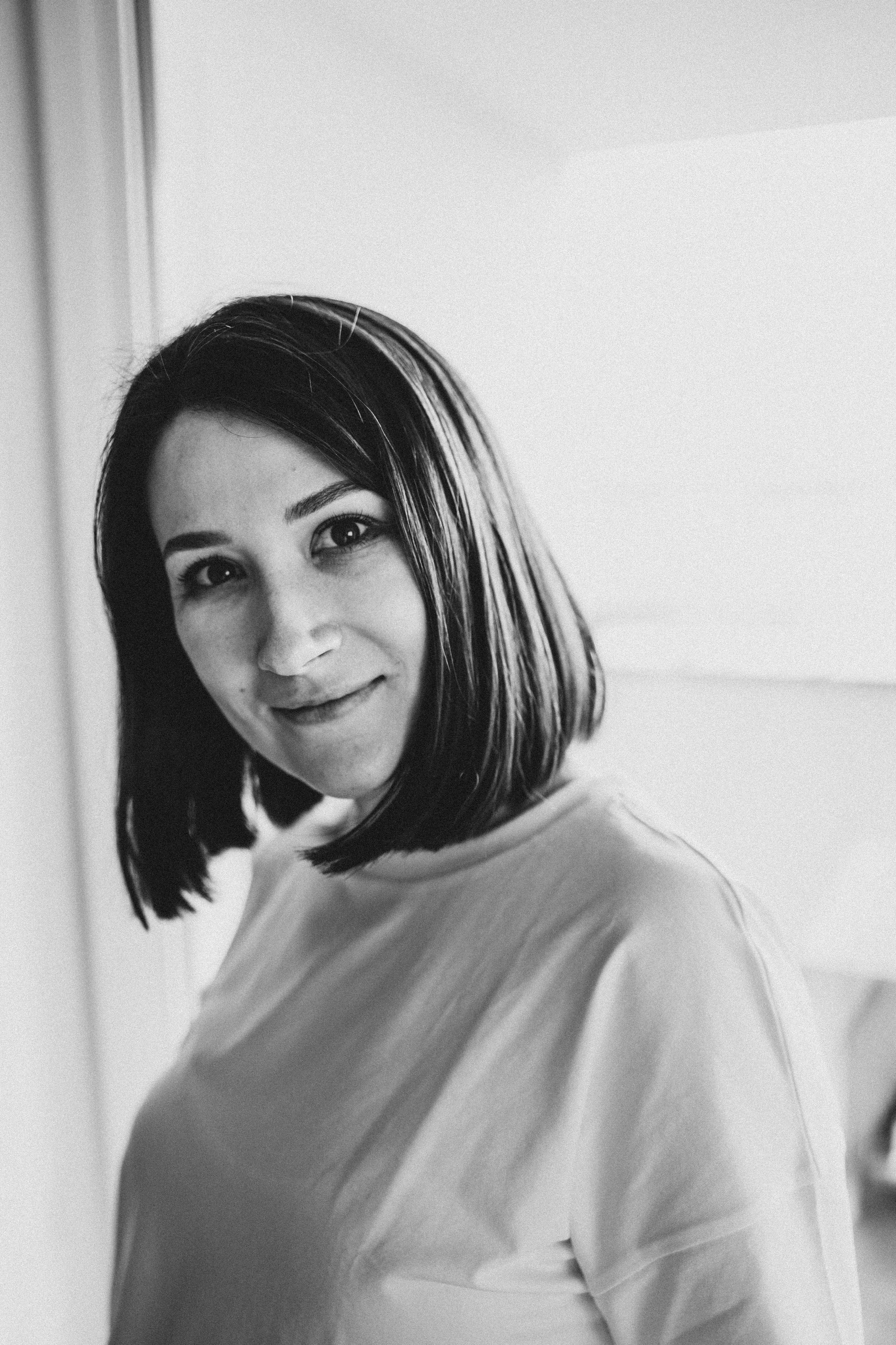 Настя, Саша, Даня и их родители. Фотограф новорожденных и детей первого года Евгения Михалькевич