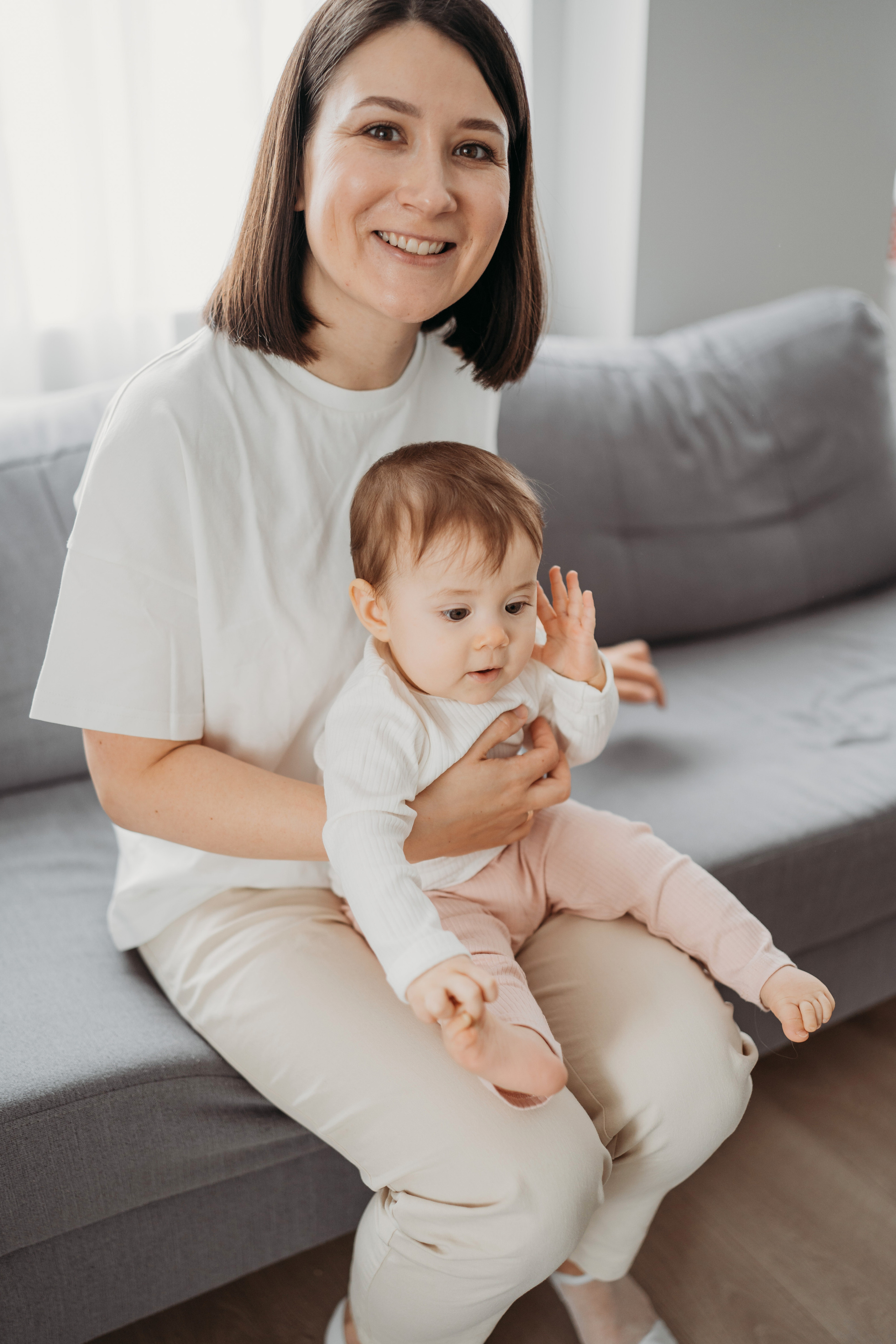 Настя, Саша, Даня и их родители. Фотограф новорожденных и детей первого года Евгения Михалькевич