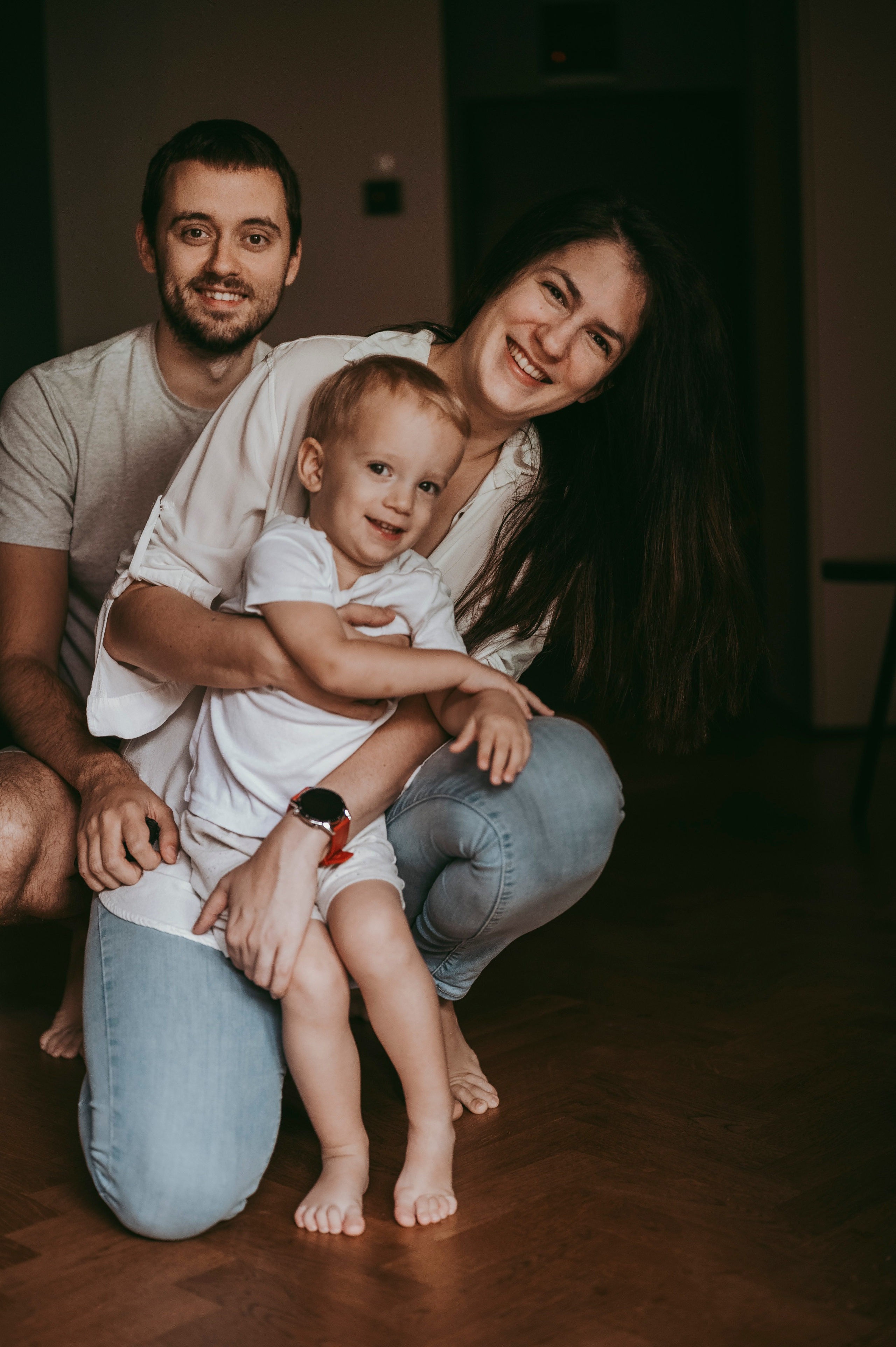 Sonja, Nikola, Lazar i Luka / porodicno fotografisanje kod kuce. Deciji i porodicni fotograf u Beogradu Oksana Skendzic