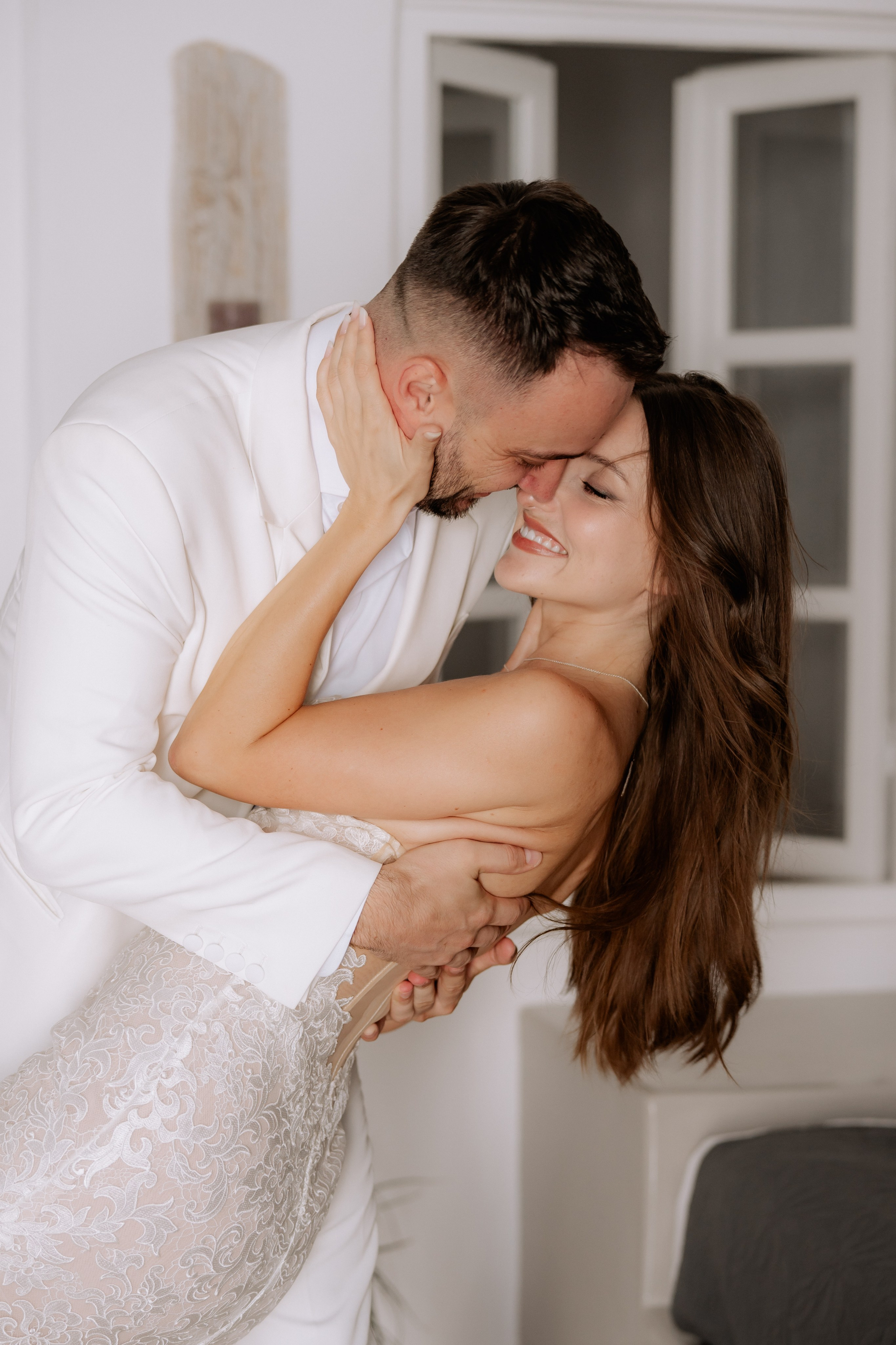 Lore + Razvan | Santorini after wedd. Proud Vision Weddings | Wedding Photography & Film — Servicii profesionale Foto Video Nunta Iasi