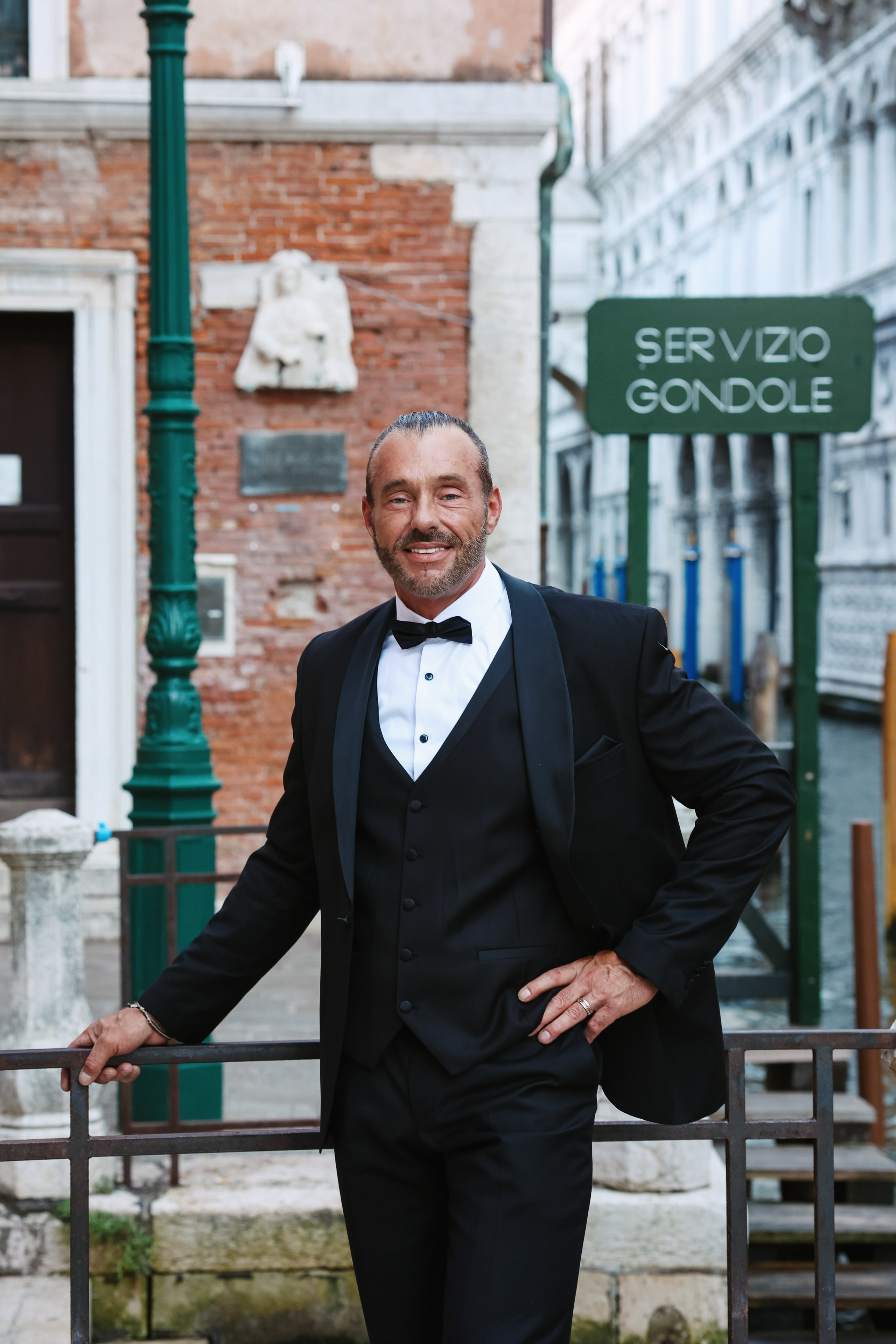 Canadian Elopement in Venice. Photographer in Venice, Viktoria Antonova
