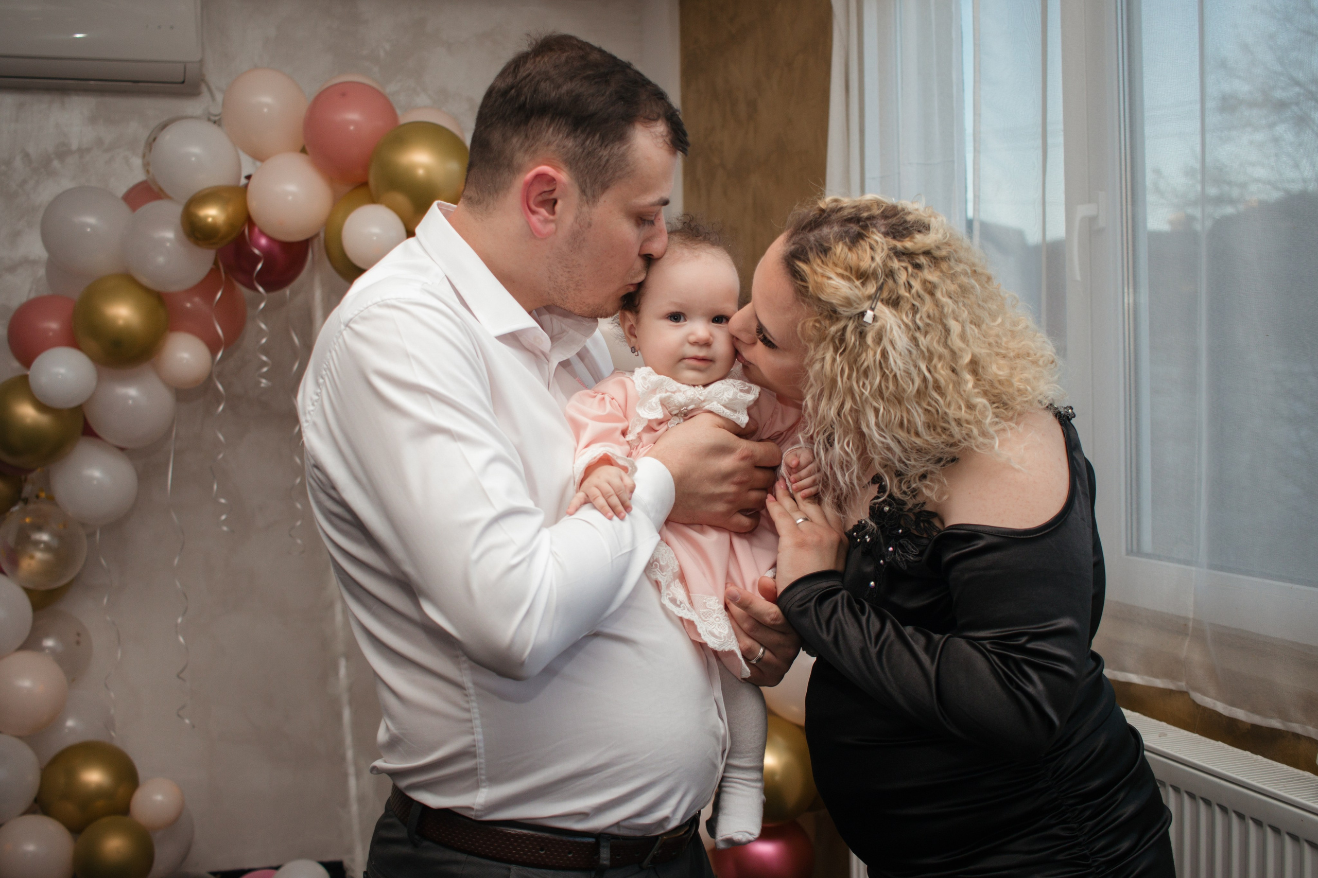 Iris. Fotograf si videograf — evenimente si studio