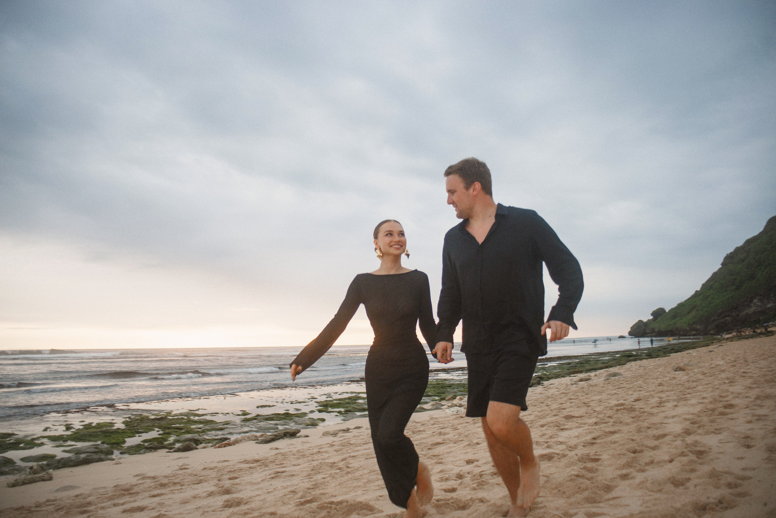 Sasha & Anastasia. Фотограф Бали Получи лучшие фотографии с острова