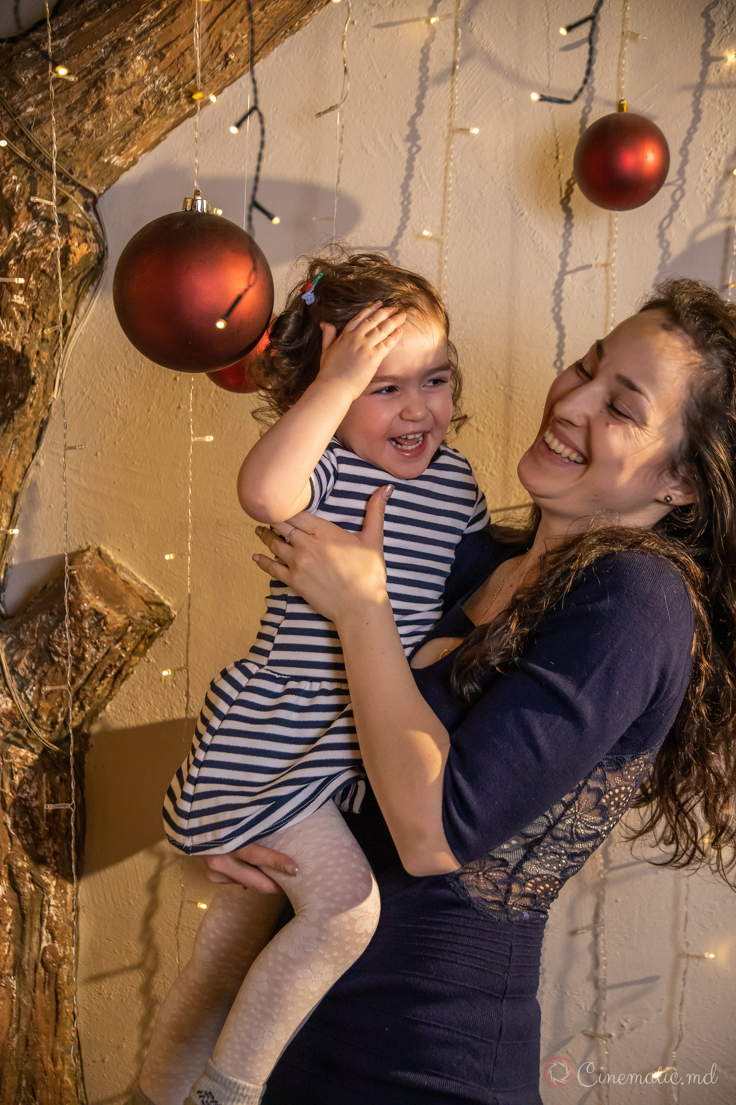 Sedinta foto de Revelion. ✔️ Фото Видео на свадьбы и крестины Молдова — Cinematic.md