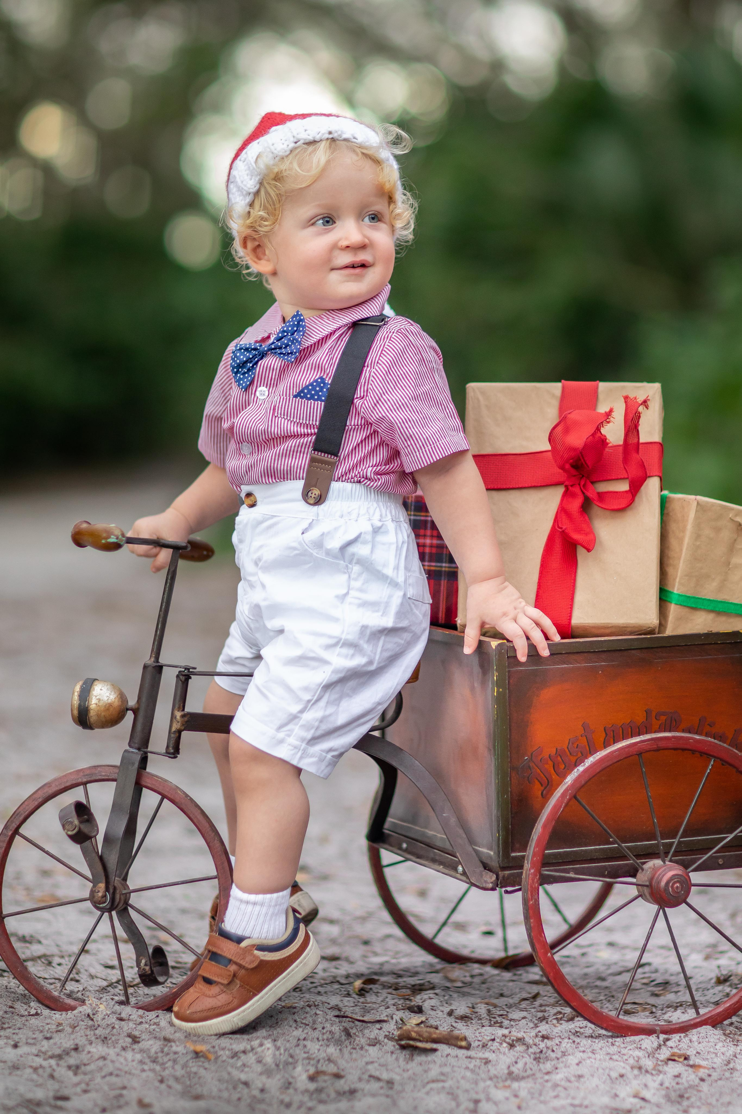 Leon Christmas Mini. Family and Event photographer in Homestead and Miami areas of Florida