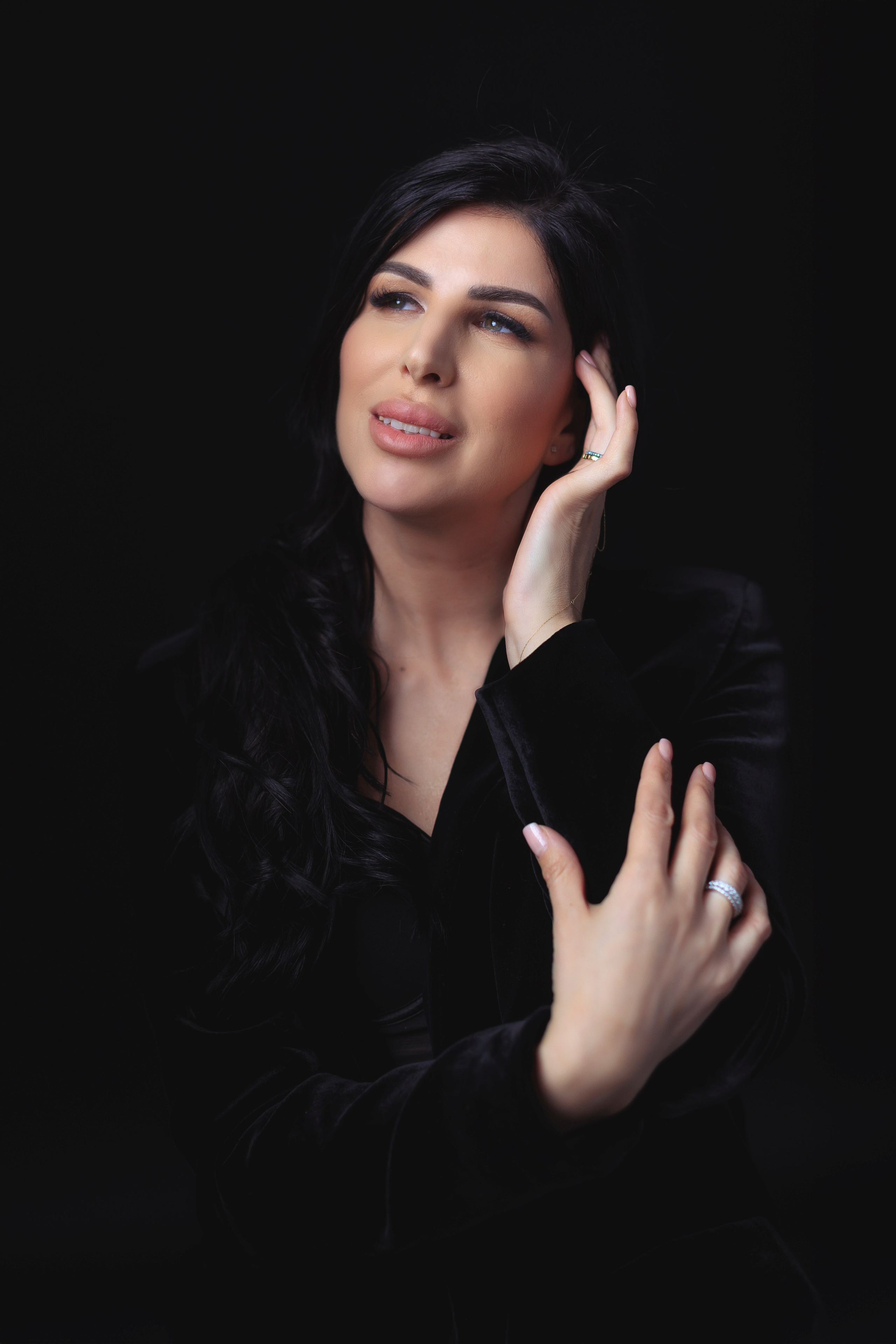 Portrete Constanta - O clipa de sinceritate in faţa camerei. Elena Mascan – Fotograf newborn, maternitate, portret, smash the cake & branding personal | La Femme Studio Photograpy|Constanţa