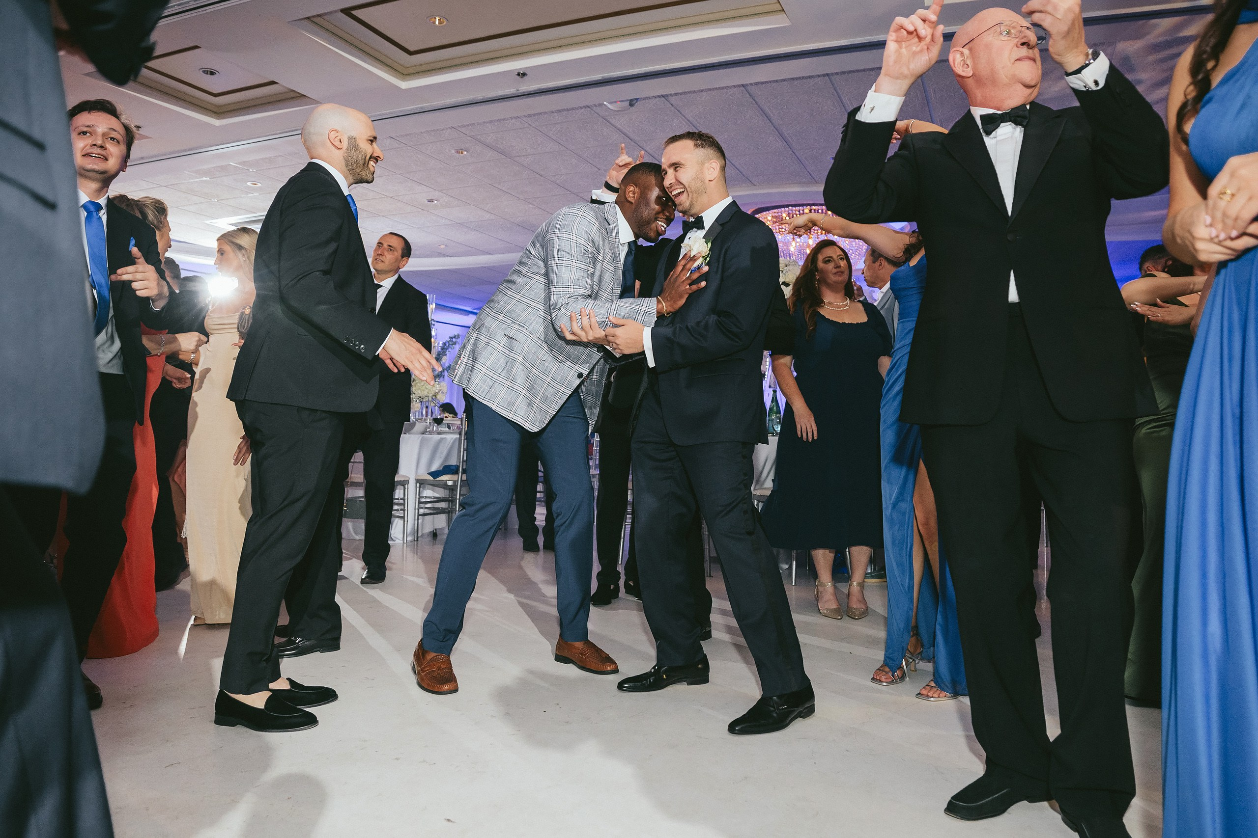 06.08.2025 Wedding. Wedding family event photographer in Chicago Nick Yushevich