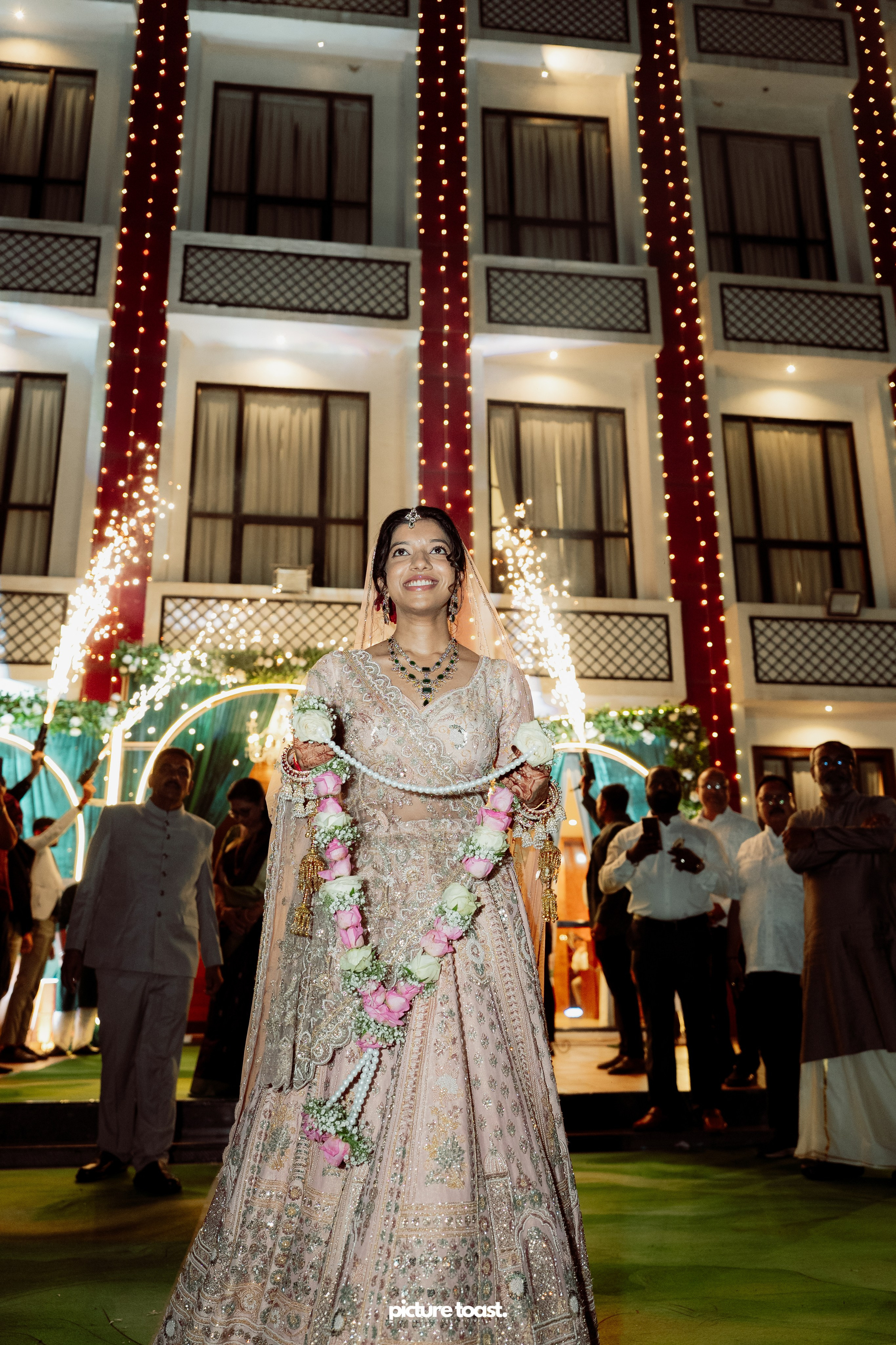 Gujarathi Wedding! Ft. Sahil & Thanima. Fine art Wedding Photographers in India & Canada