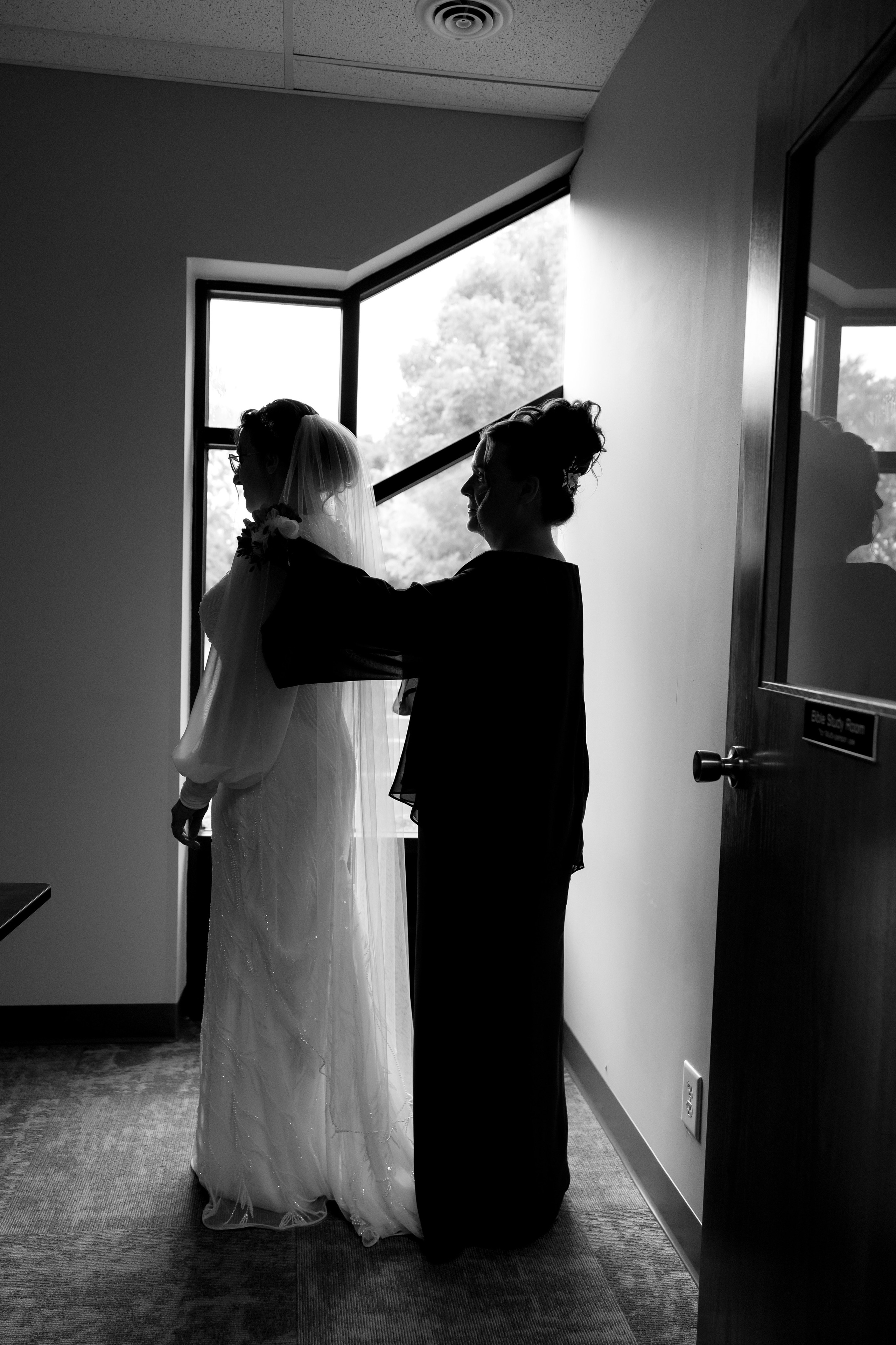 Intimate Church Wedding in Chicago — Wedding Photographer