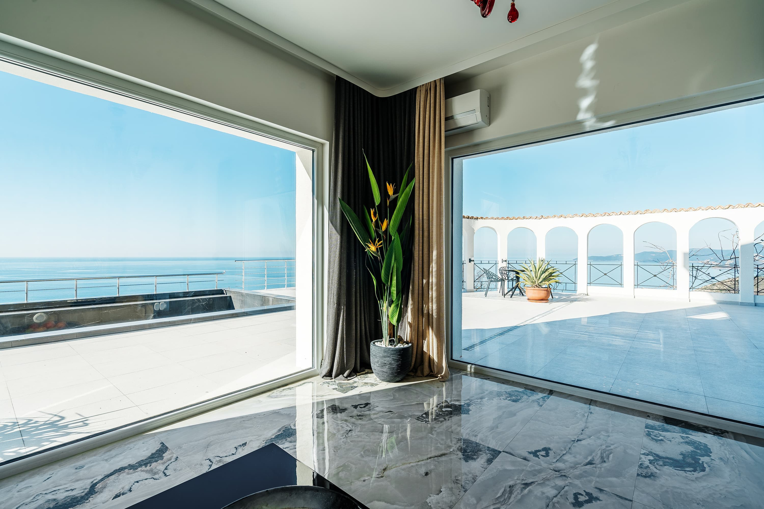 Real Estate Photography. Montenegro. EVAN ARISTOV WEDDING PHOTOGRAPHY — Seattle Wedding Photographer