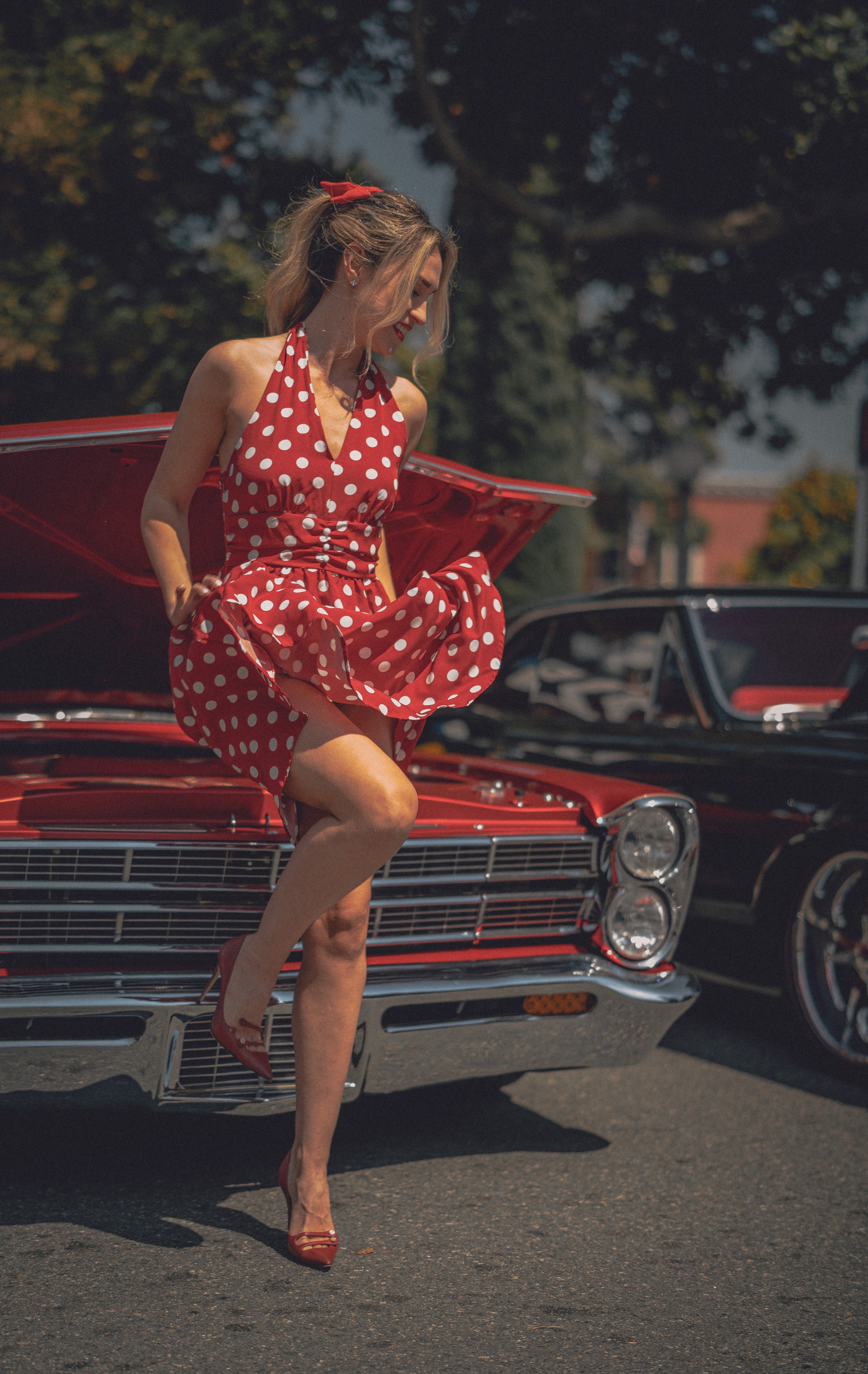 Woman portrait shoot. Let’s back to 50s. Portrait, family, maternity & wedding photography & videography in SoCal Kseni Vibe