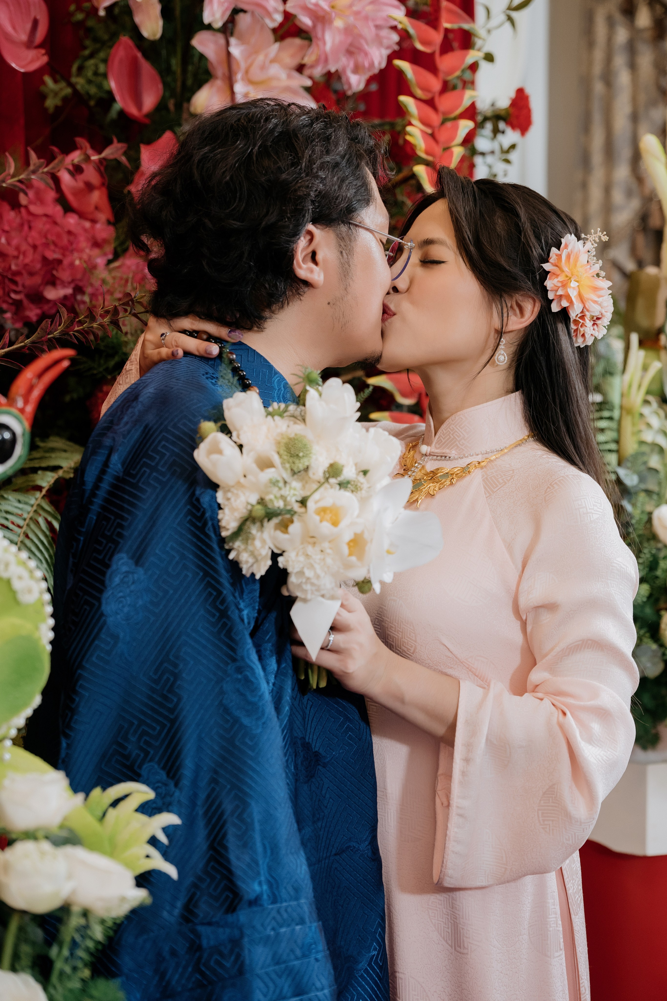 KHANG & TRANG / Wedding Ceremony. Nhiếp ảnh gia đám cưới hàng đầu tại Thành Phố Hồ Chí Minh