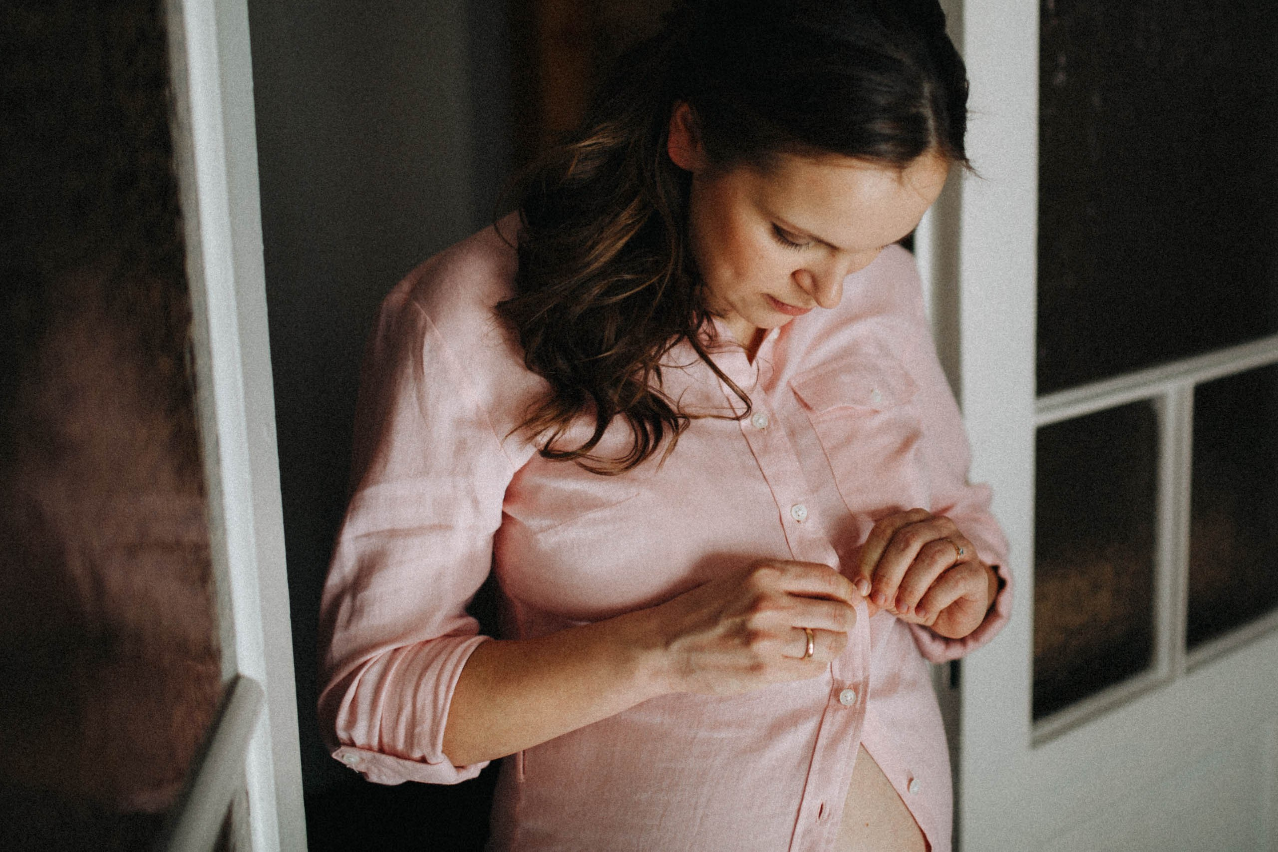 Gaidību fotosesija mājās vai dabā