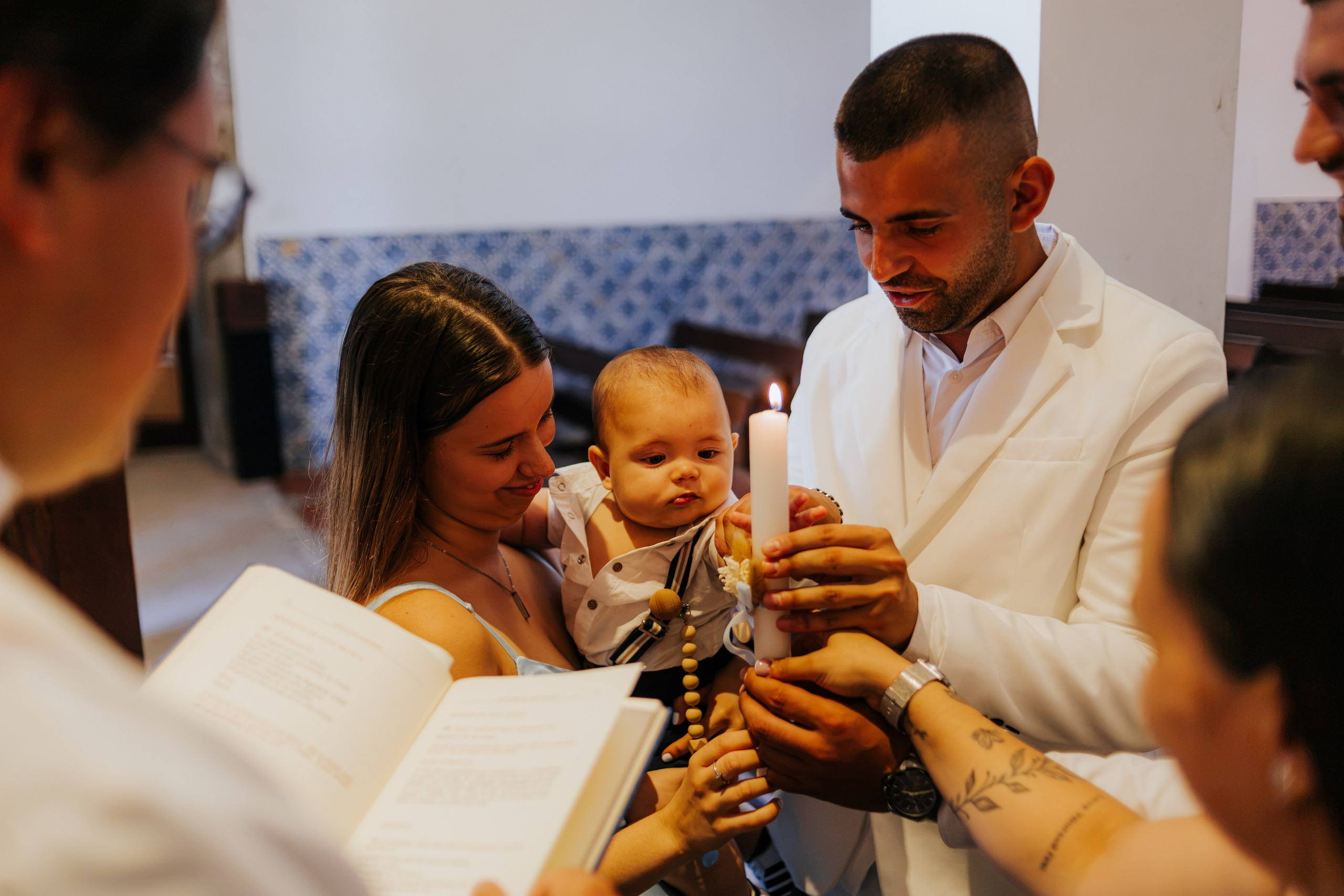 Batizado Santiago. Blendo Philipe | Wedding & Portrait Photographer in Porto