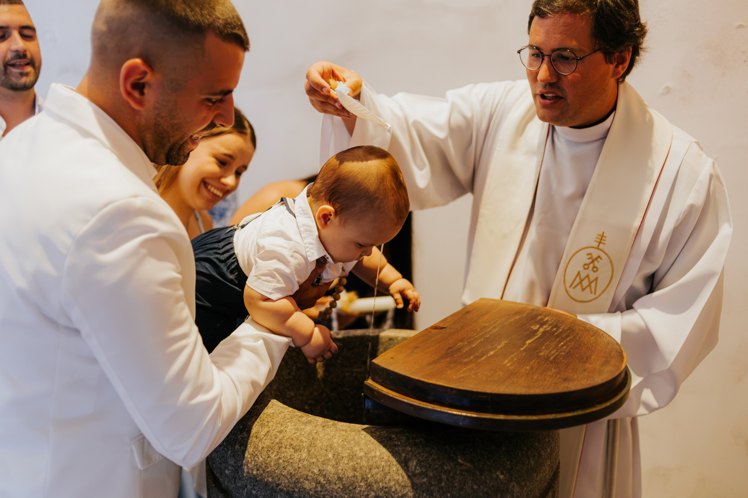 Batizado Santiago. Blendo Philipe | Wedding & Portrait Photographer in Porto