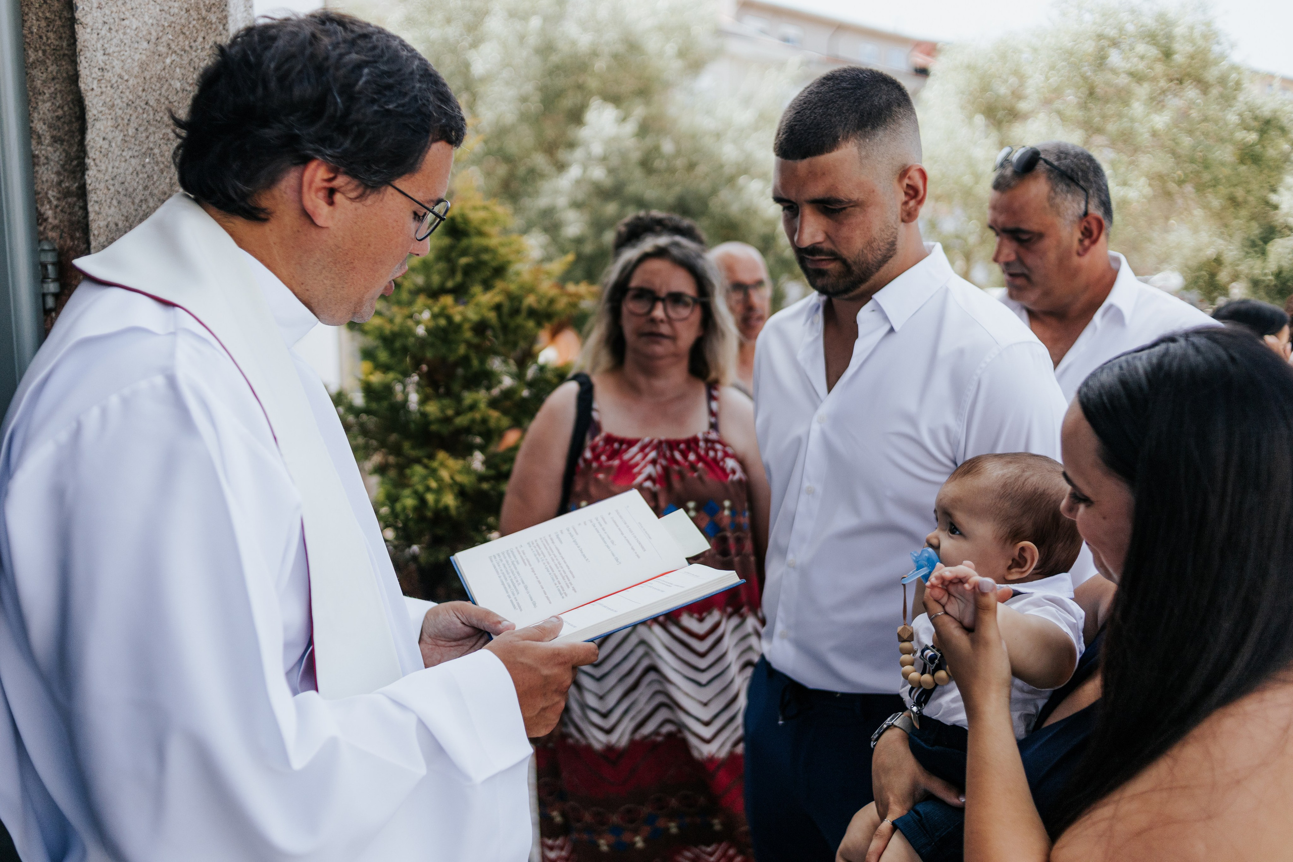 Batizado Santiago. Blendo Philipe | Wedding & Portrait Photographer in Porto