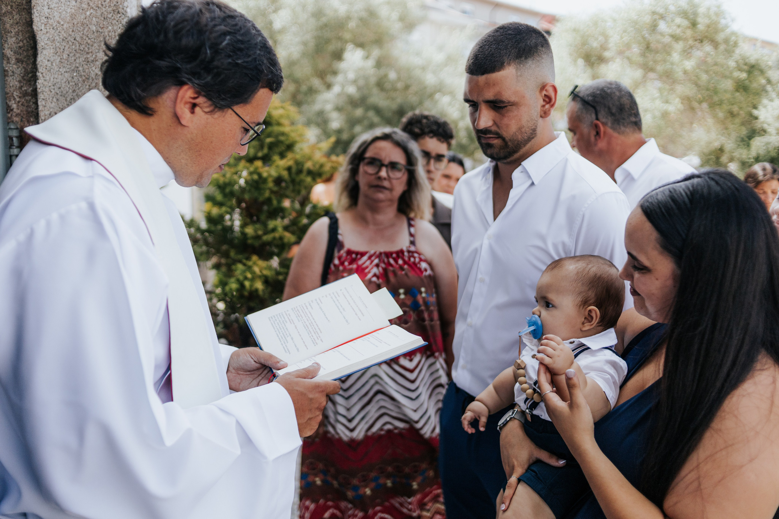 Batizado Santiago. Blendo Philipe | Wedding & Portrait Photographer in Porto
