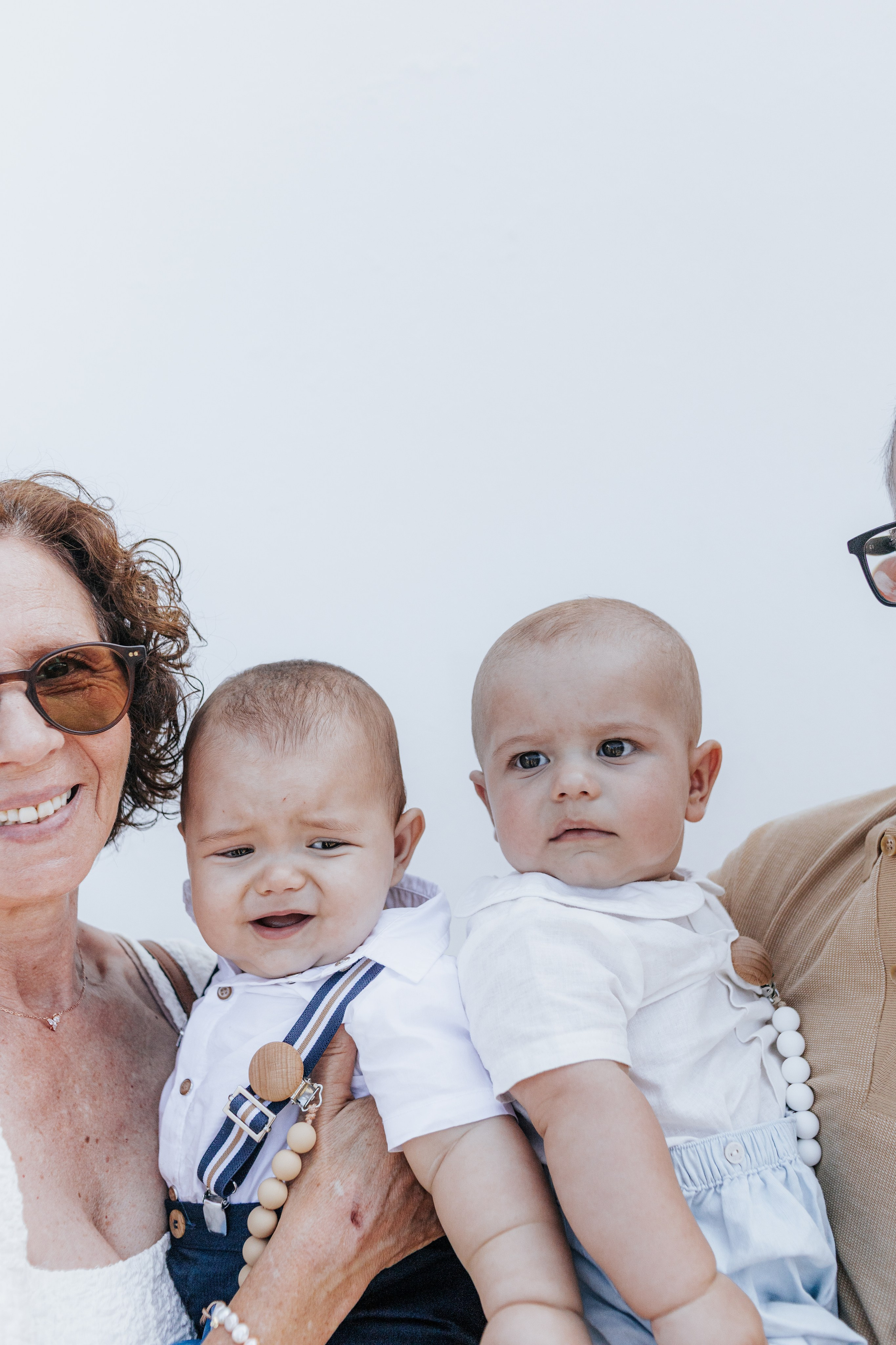 Batizado Santiago. Blendo Philipe | Wedding & Portrait Photographer in Porto