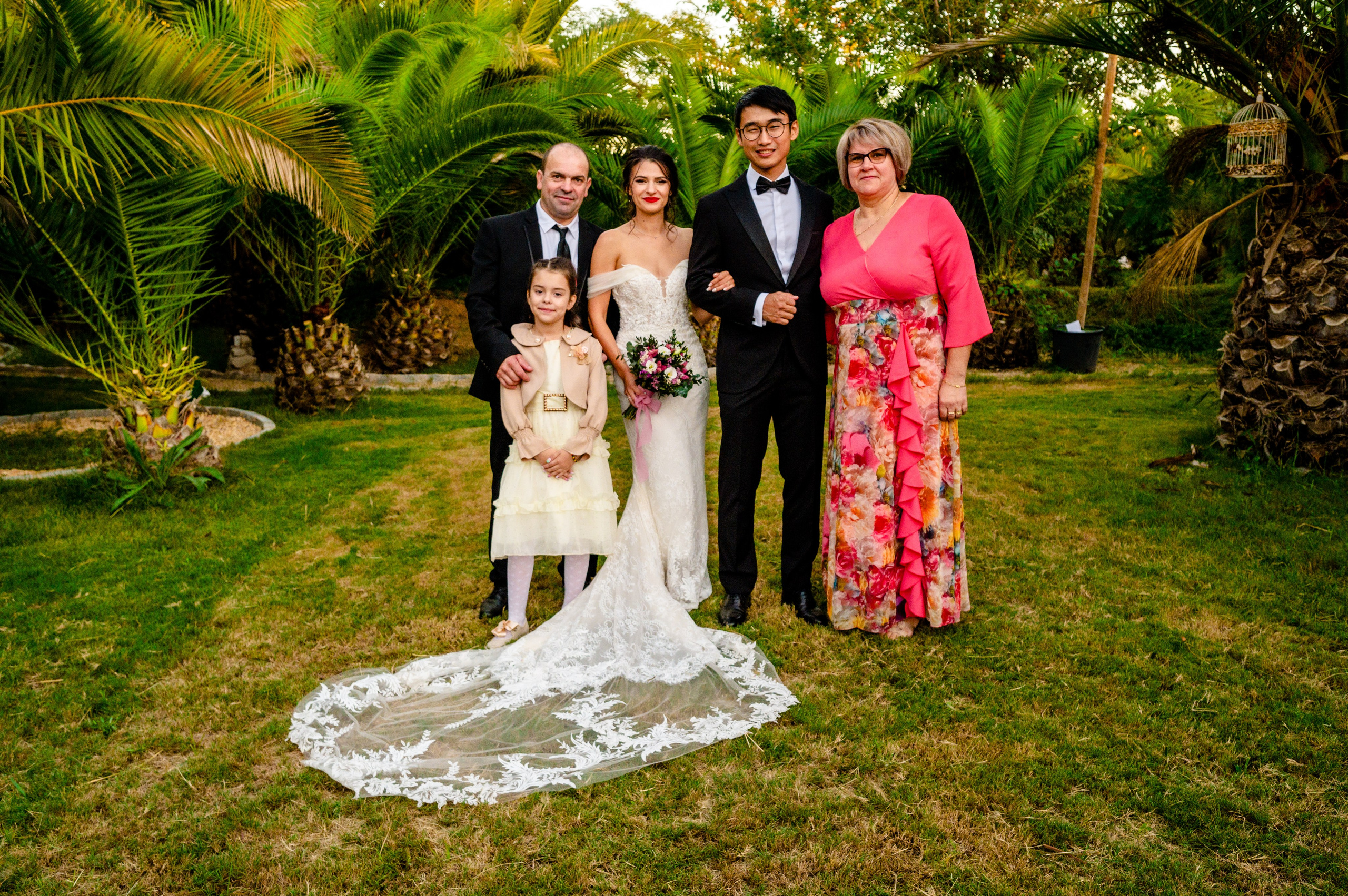 BYZO MEDIA. PETRU BYZO - family and children photographer in ROMANIA